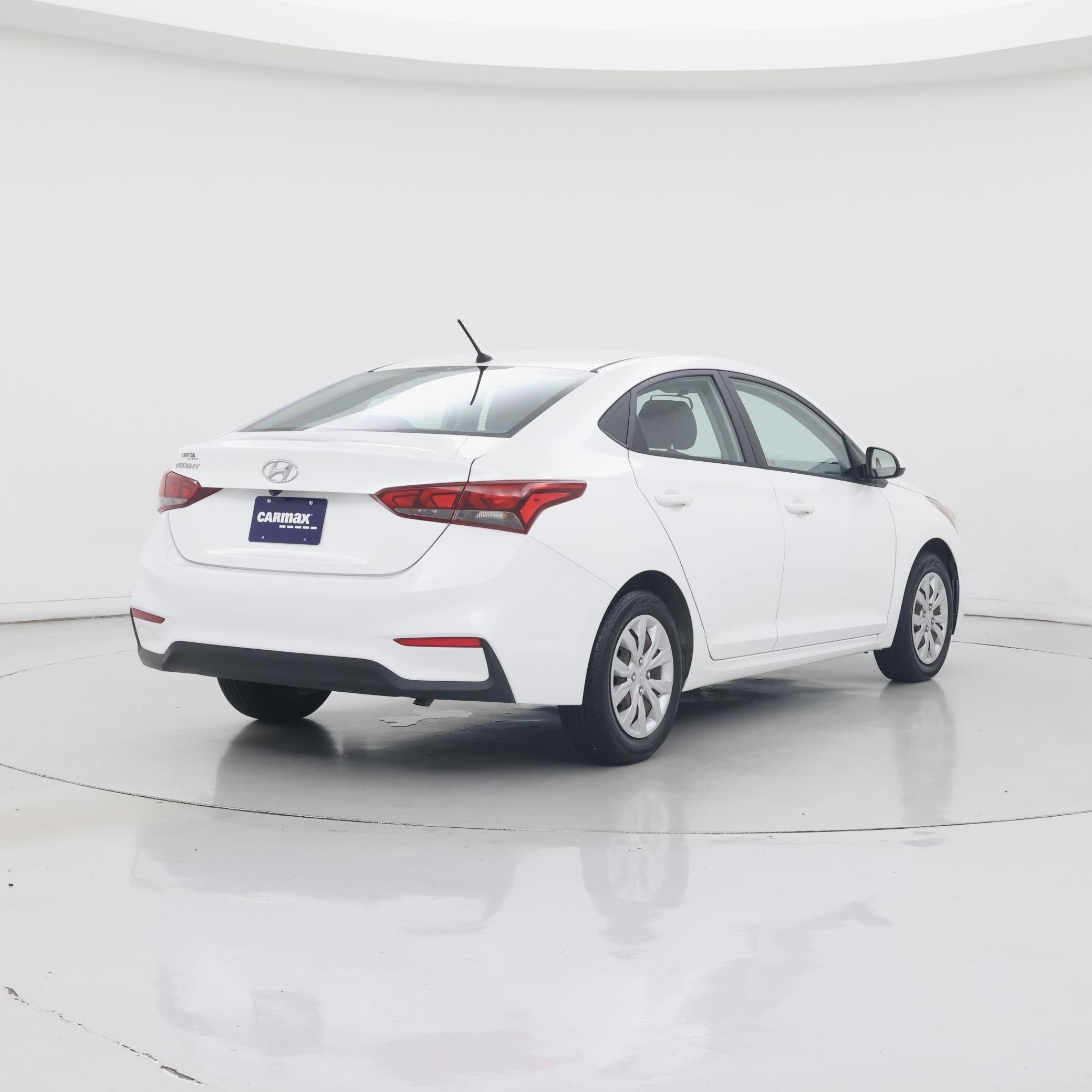 Thumbnail: 2020 Hyundai Accent - 8