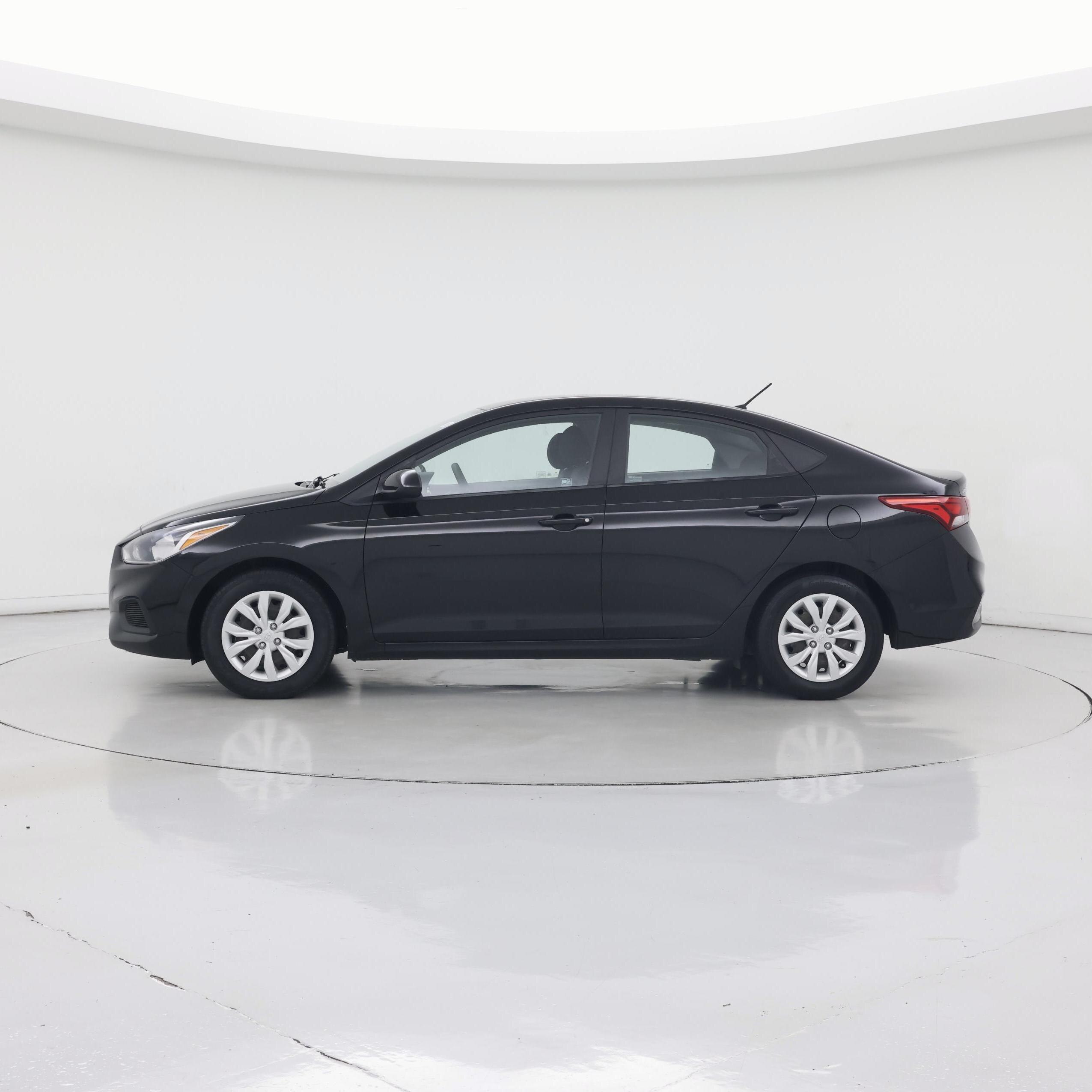 Thumbnail: 2020 Hyundai Accent - 3