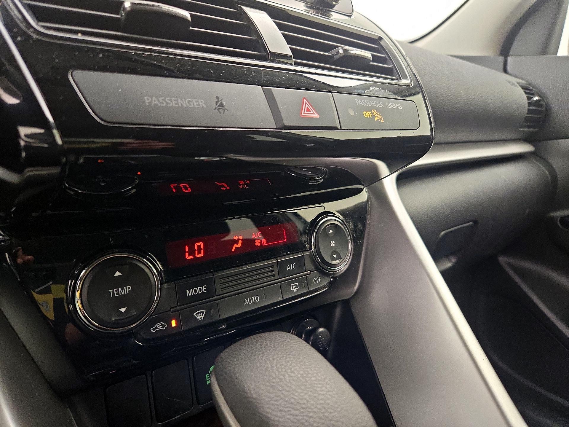 Thumbnail: 2024 Mitsubishi Eclipse Cross - 16
