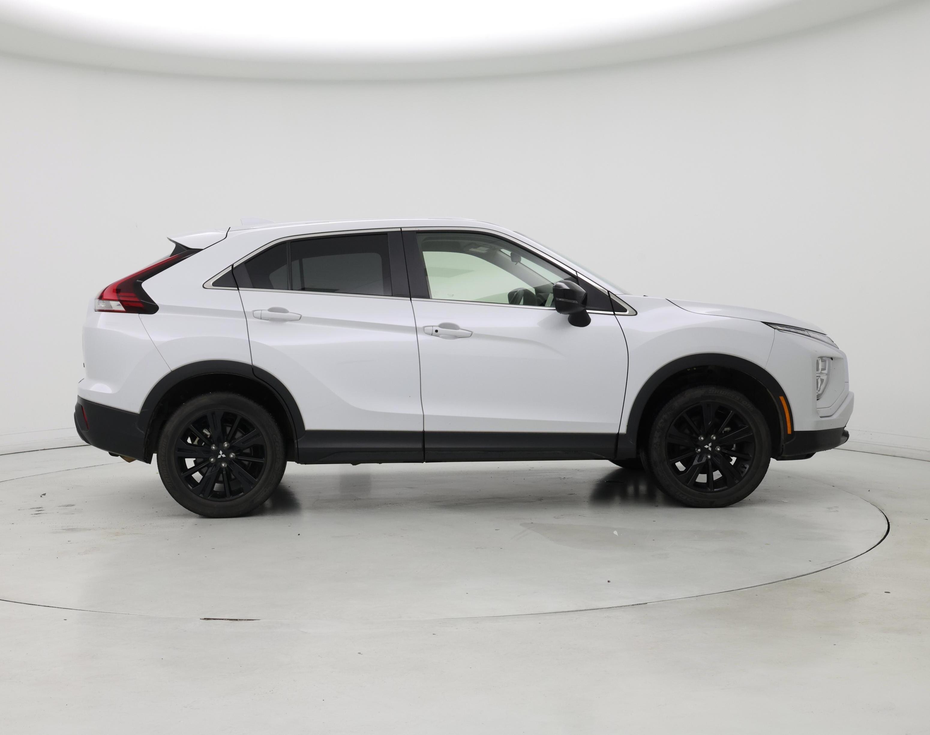 Thumbnail: 2024 Mitsubishi Eclipse Cross - 7