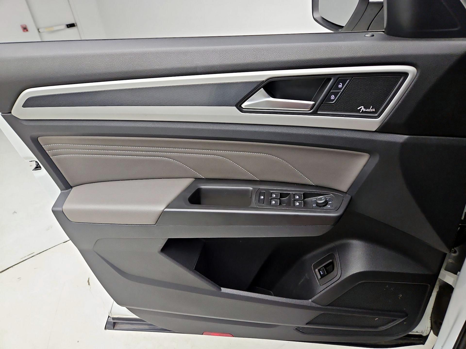 Thumbnail: 2022 Volkswagen Atlas - 12