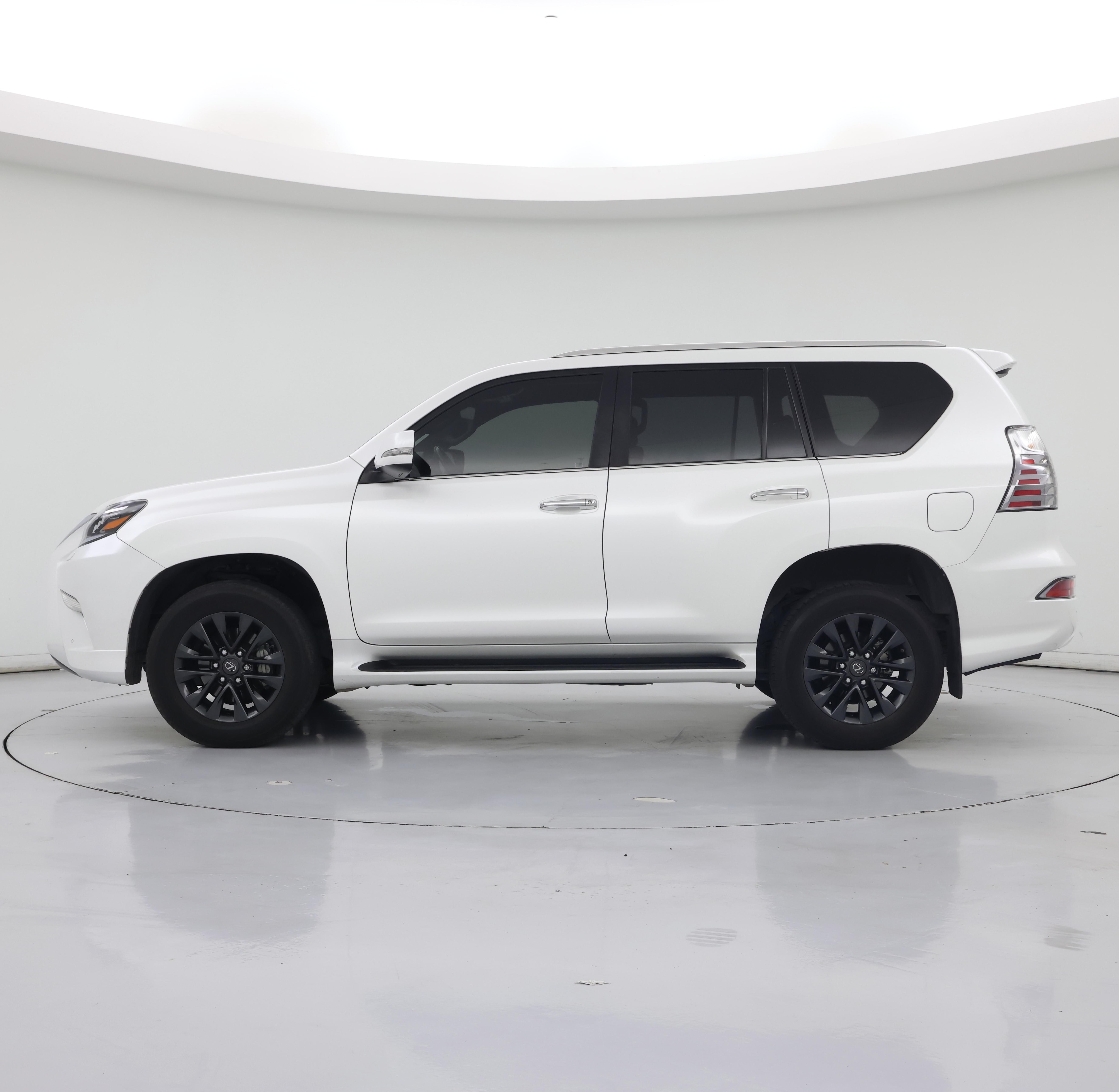 Thumbnail: 2023 Lexus GX - 3