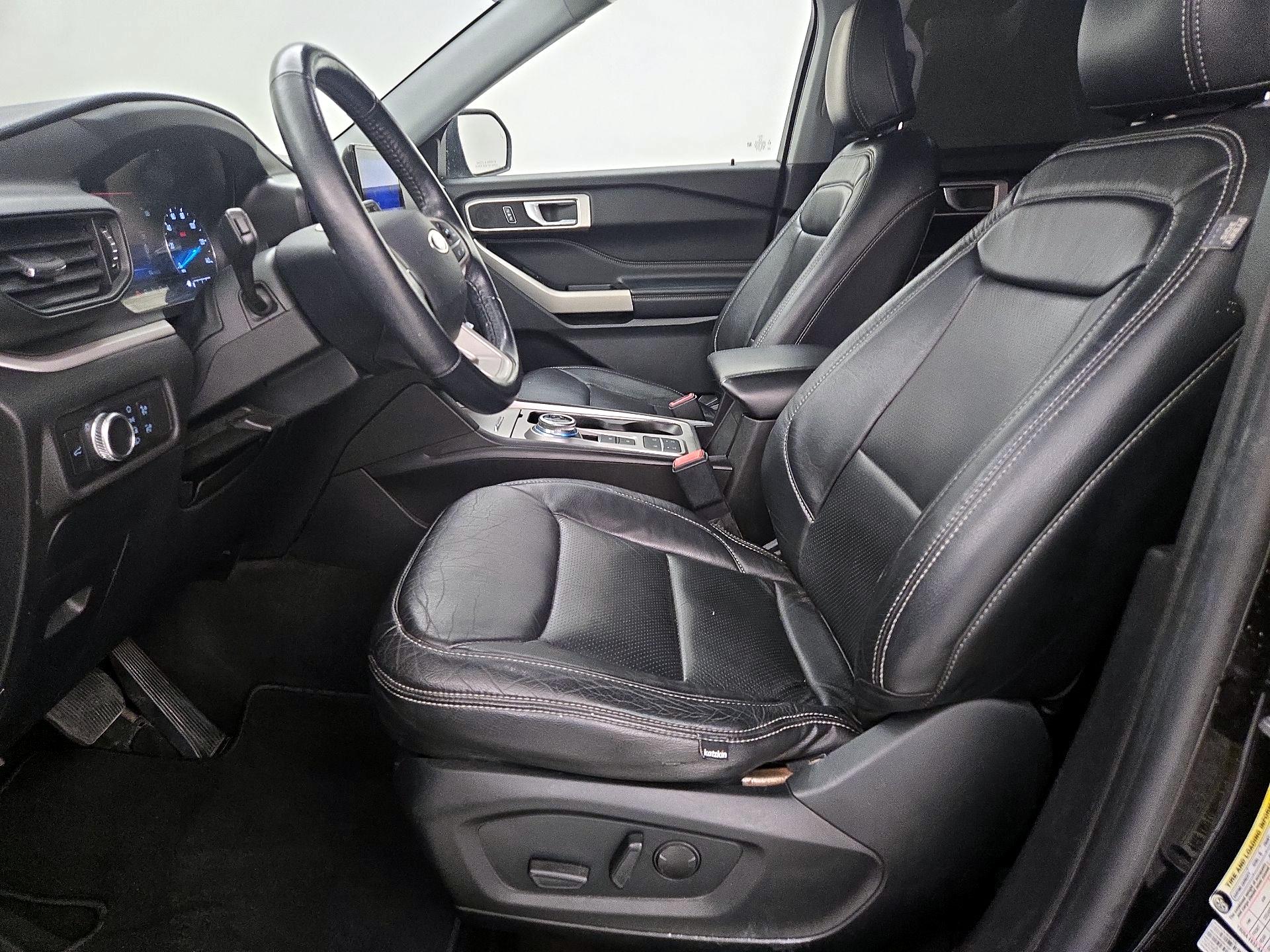 Thumbnail: 2021 Ford Explorer - 11