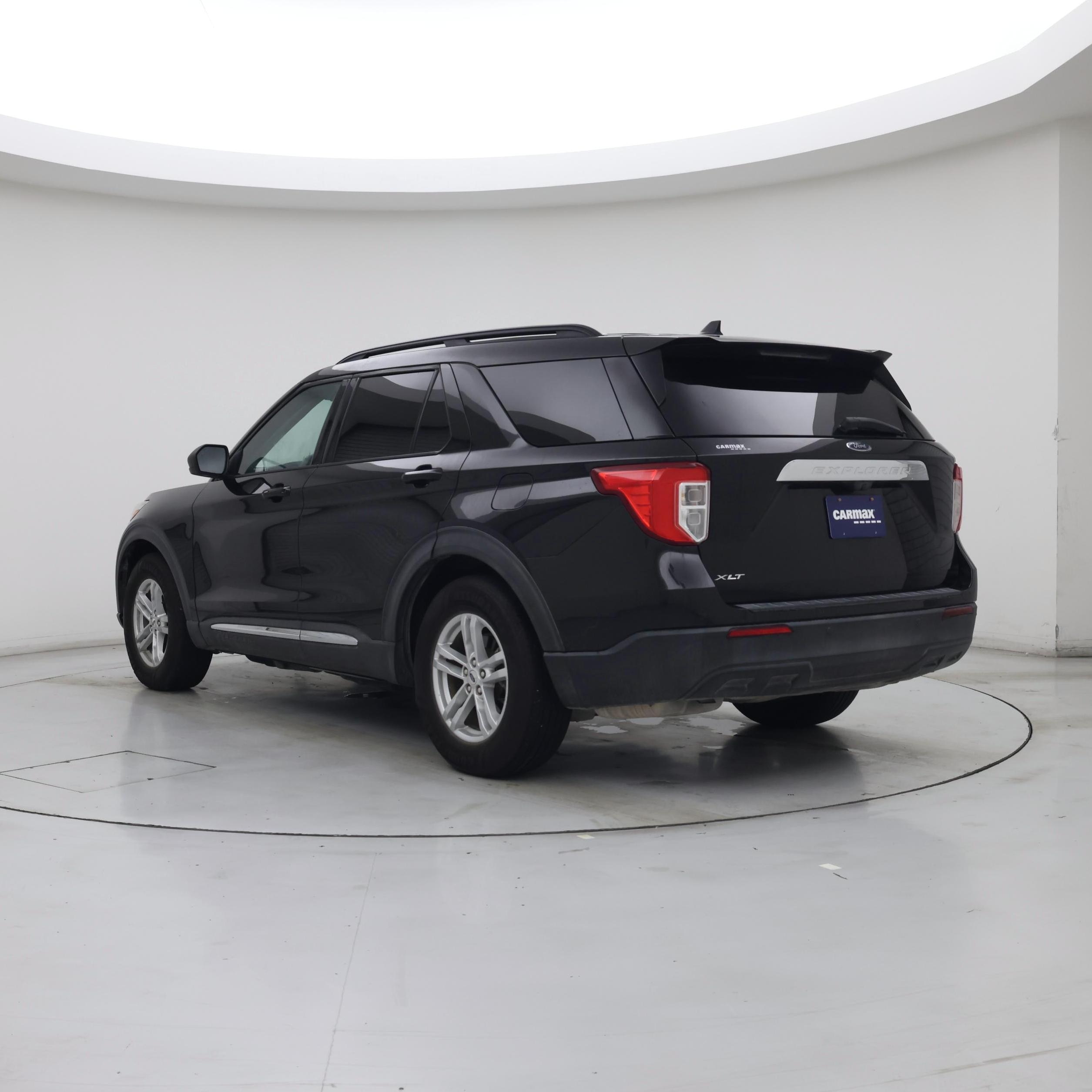 Thumbnail: 2021 Ford Explorer - 2