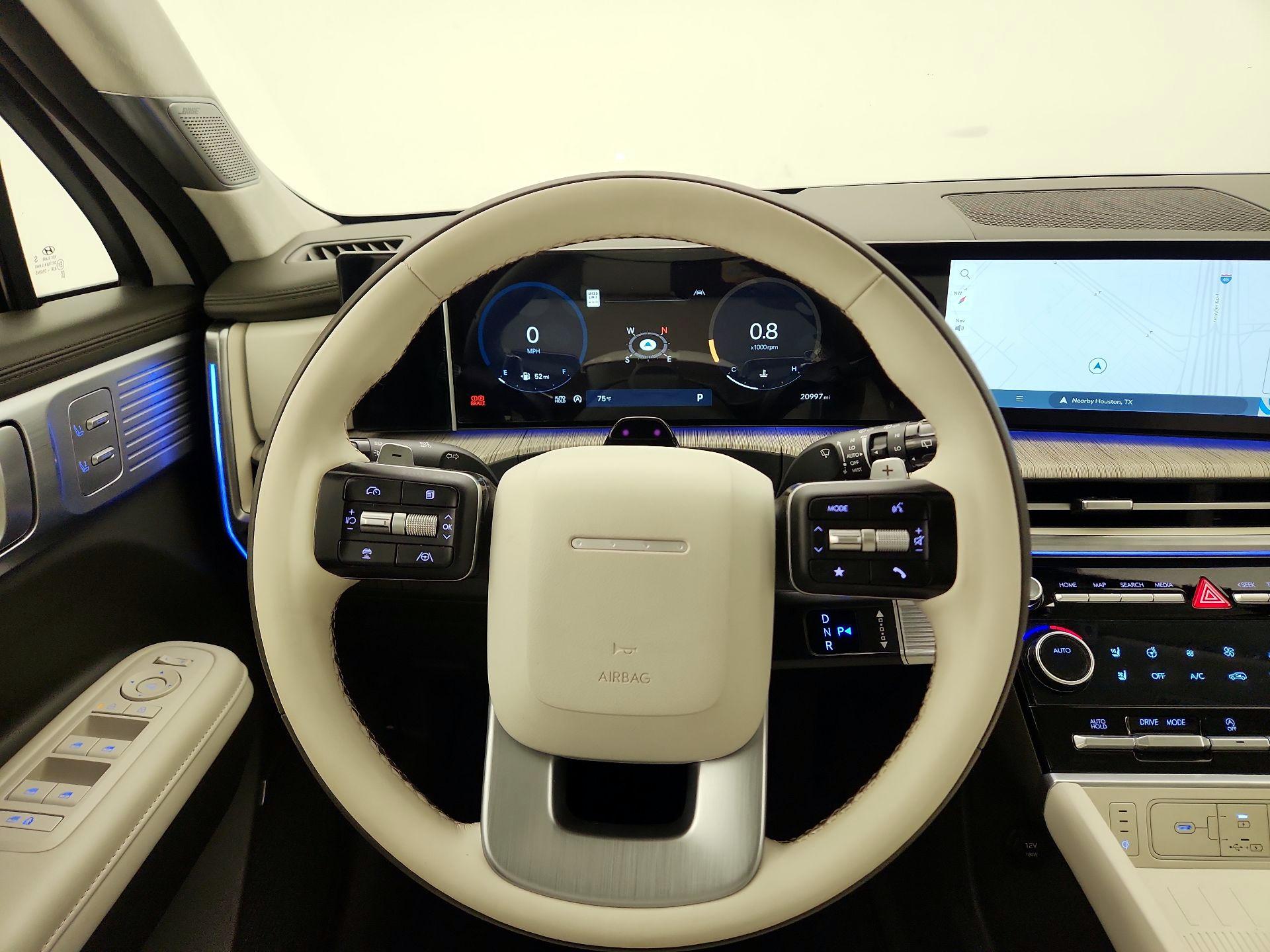 Thumbnail: 2025 Hyundai Santa Fe - 10