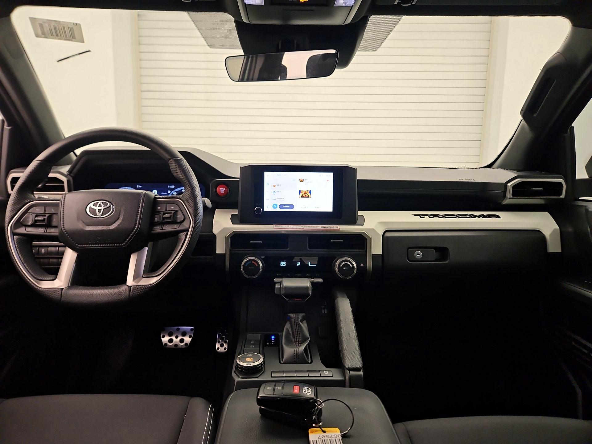 Thumbnail: 2024 Toyota Tacoma - 9