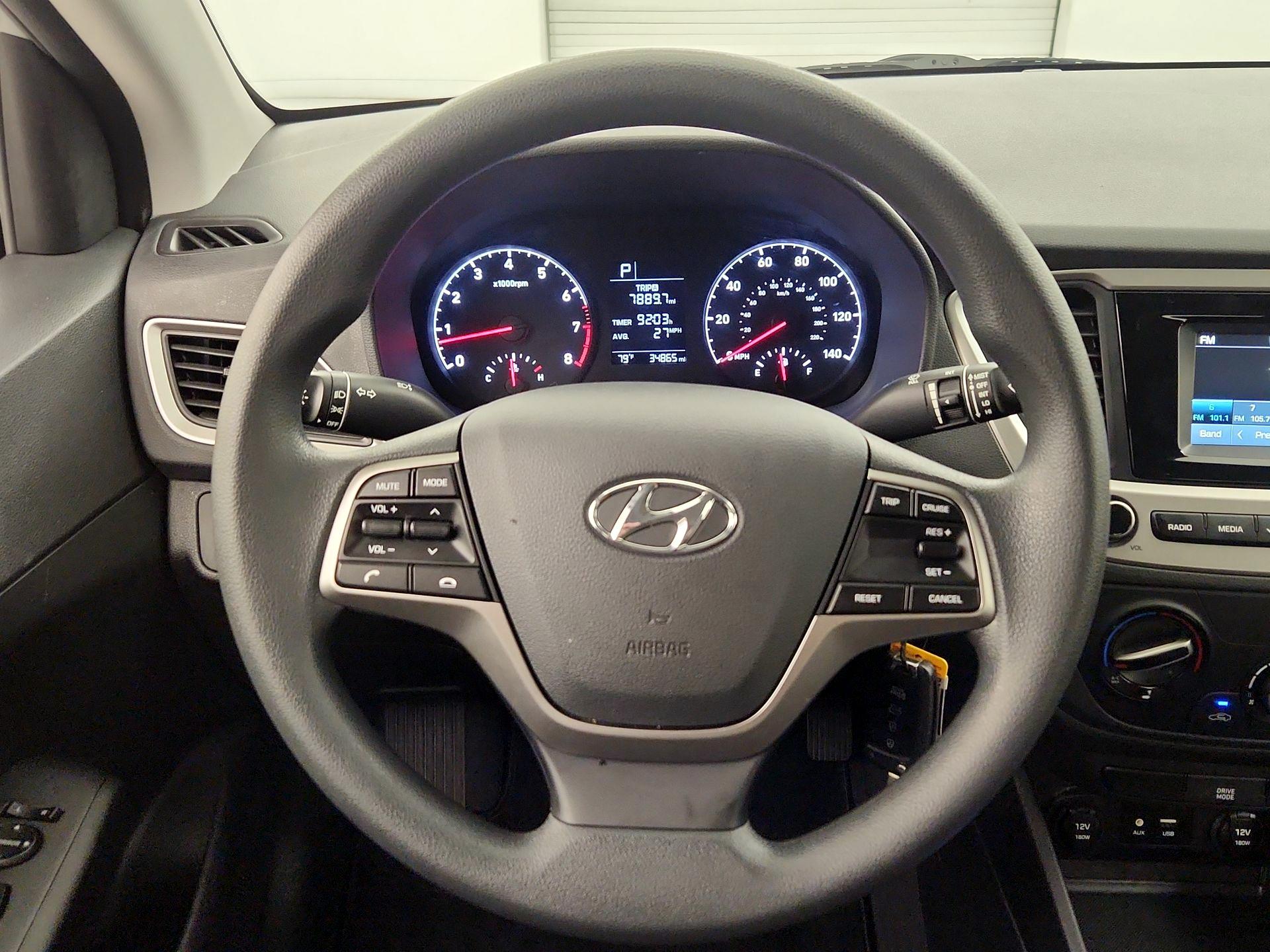 Thumbnail: 2020 Hyundai Accent - 10