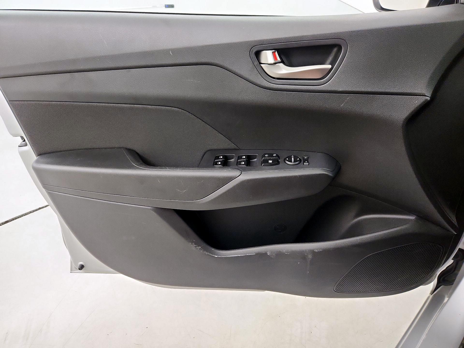 Thumbnail: 2020 Hyundai Accent - 12