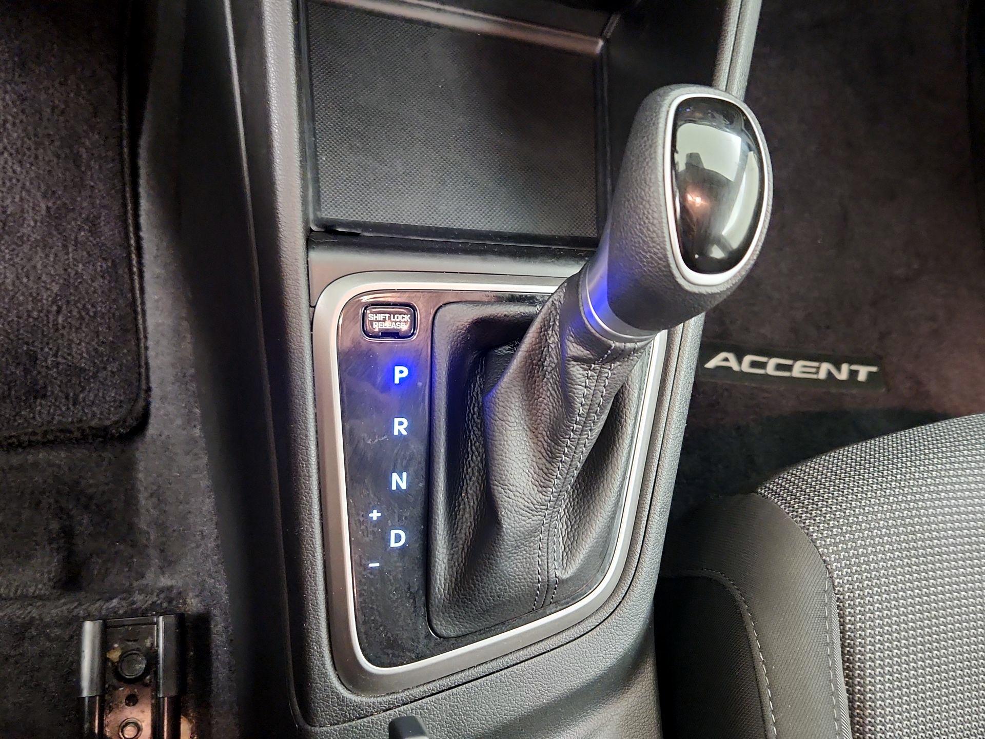 Thumbnail: 2020 Hyundai Accent - 17