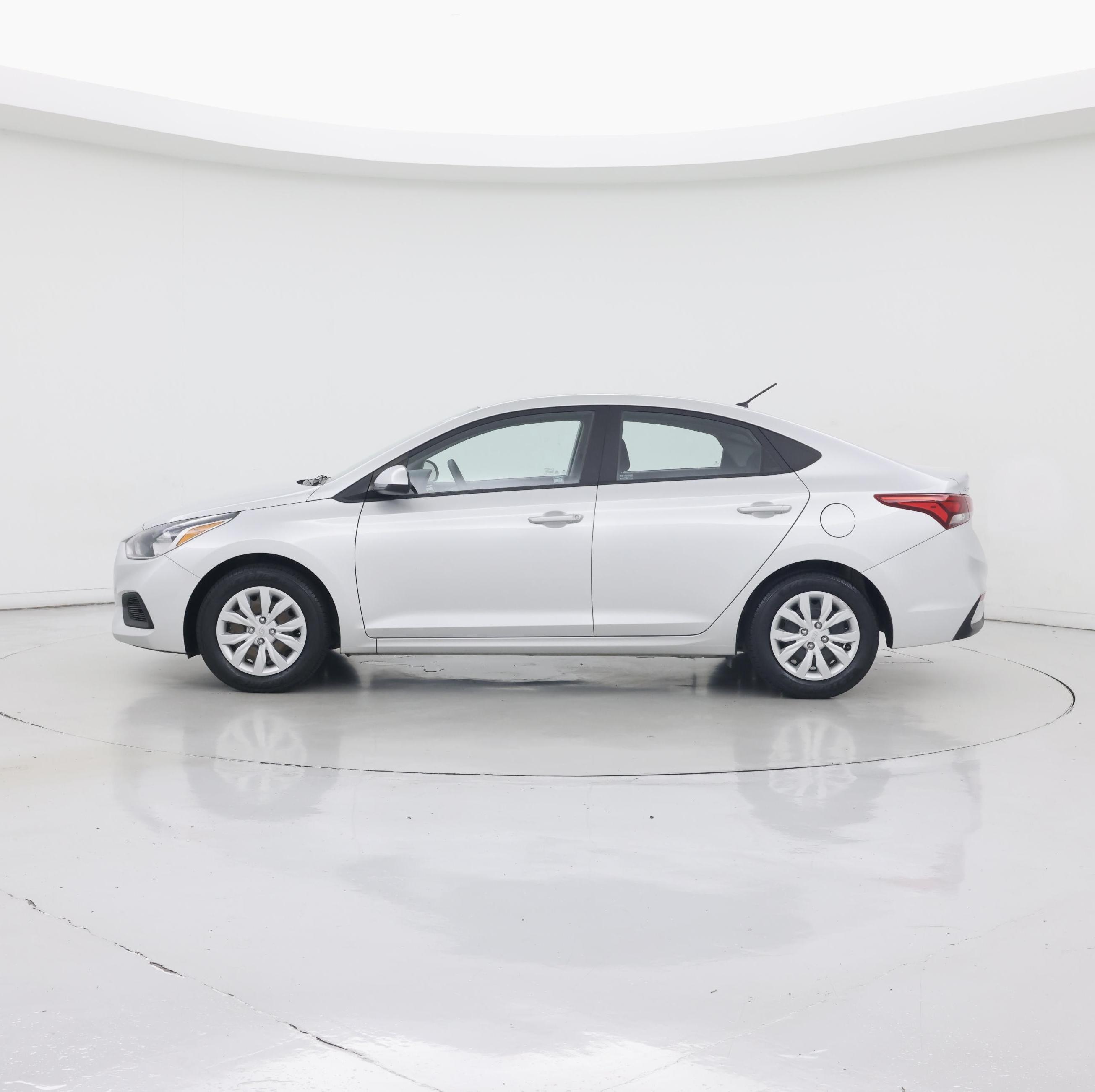 Thumbnail: 2020 Hyundai Accent - 3