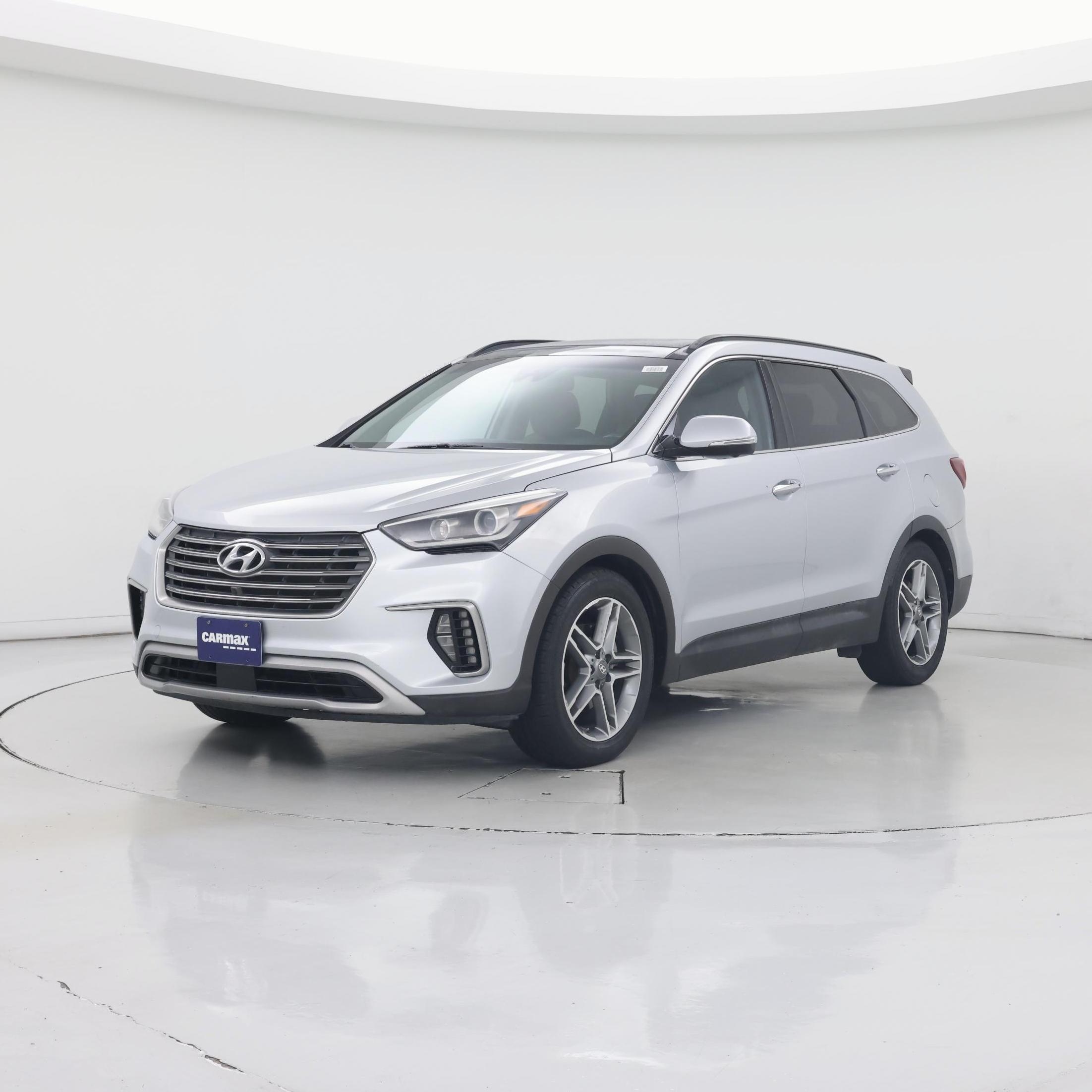 Thumbnail: 2018 Hyundai Santa Fe - 4