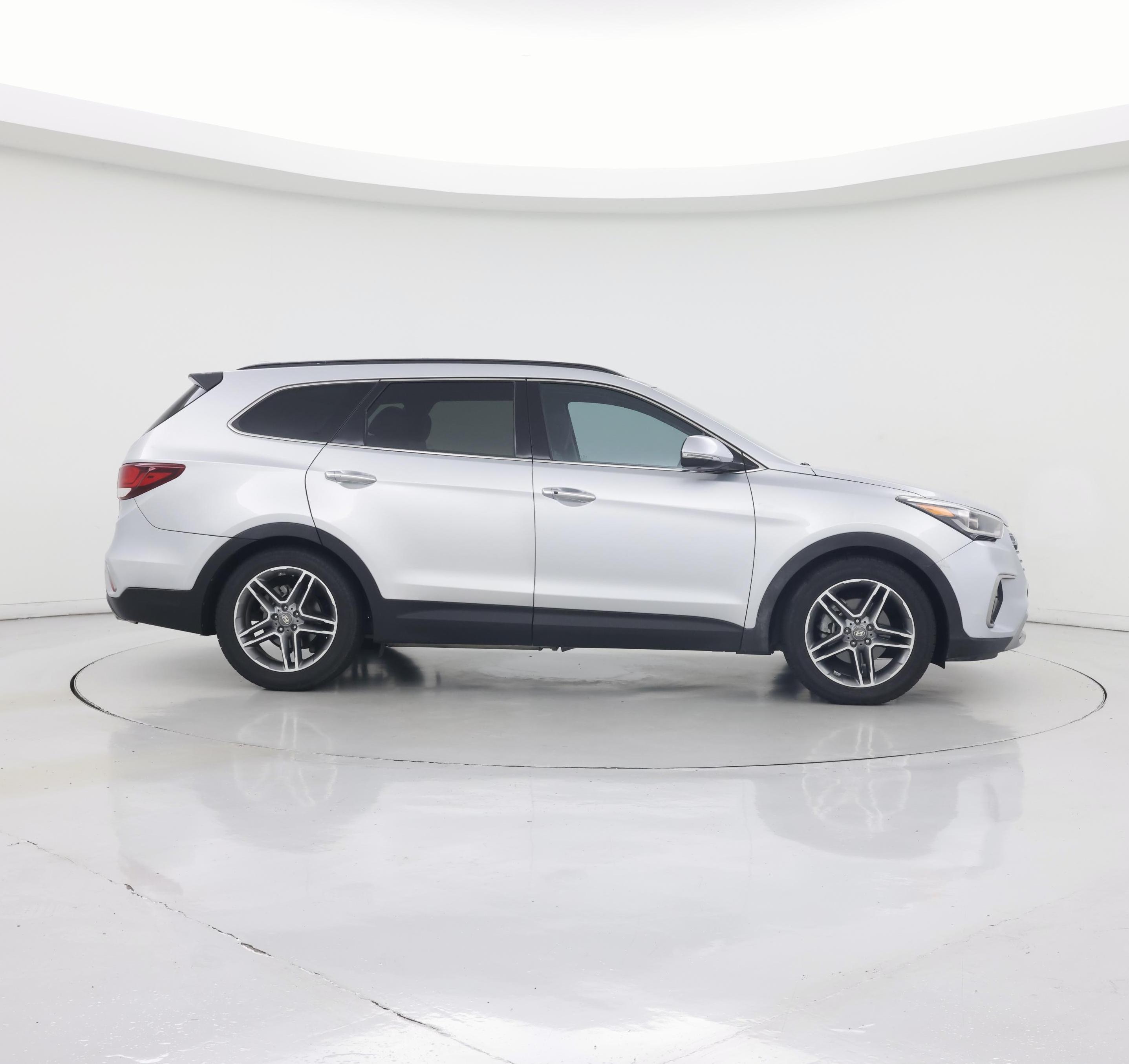 Thumbnail: 2018 Hyundai Santa Fe - 7