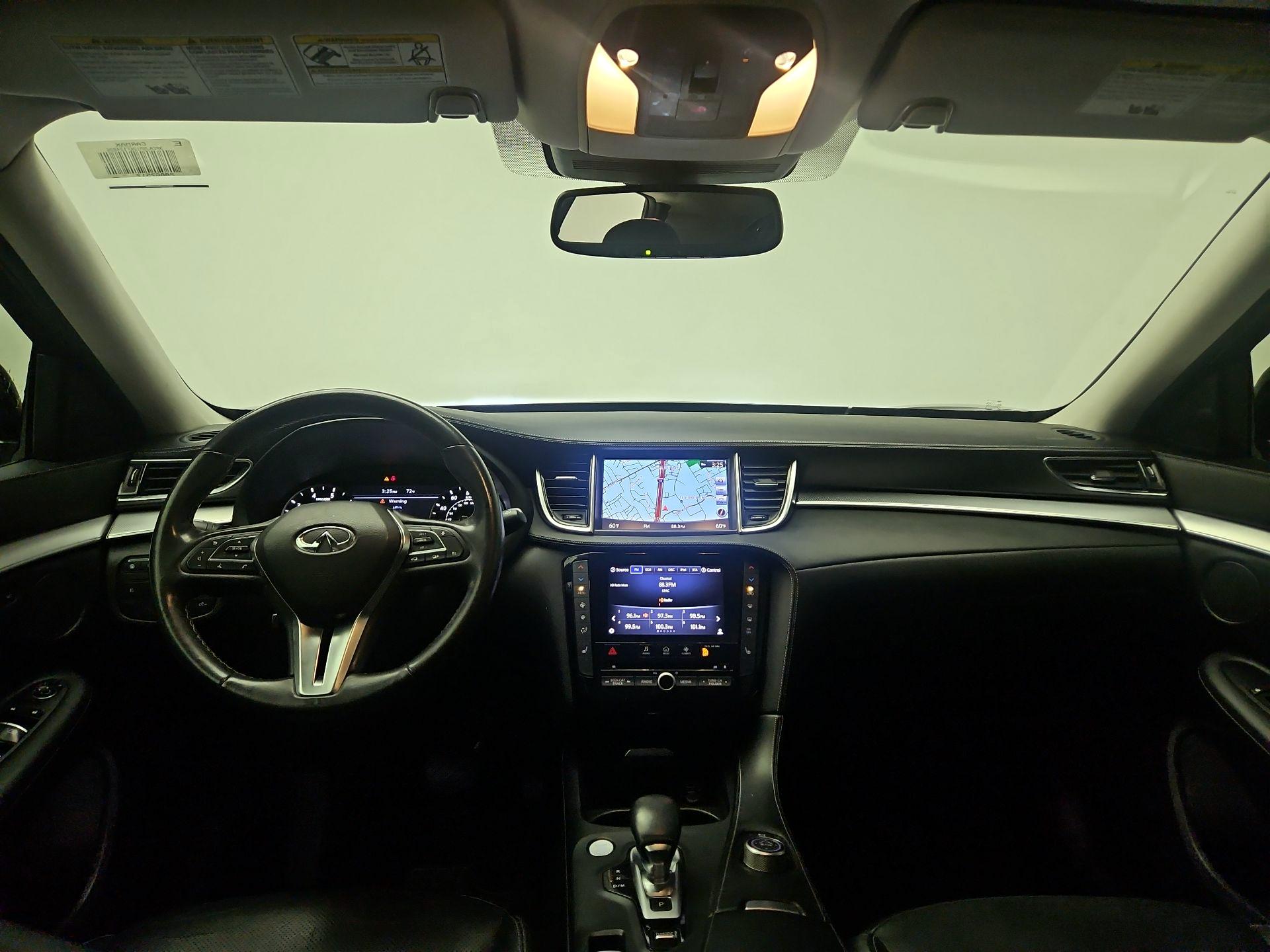 Thumbnail: 2019 INFINITI QX50 - 9
