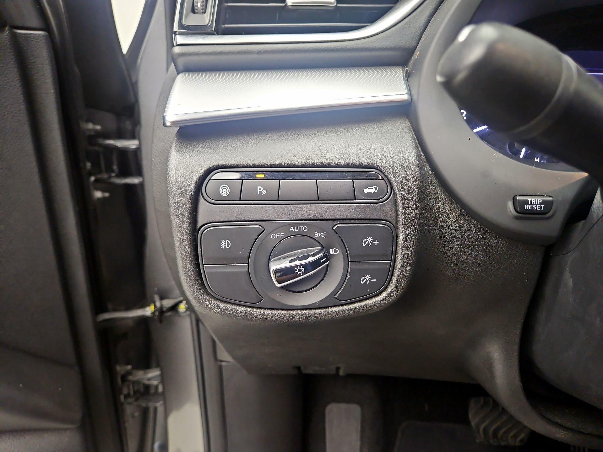 Thumbnail: 2019 INFINITI QX50 - 13