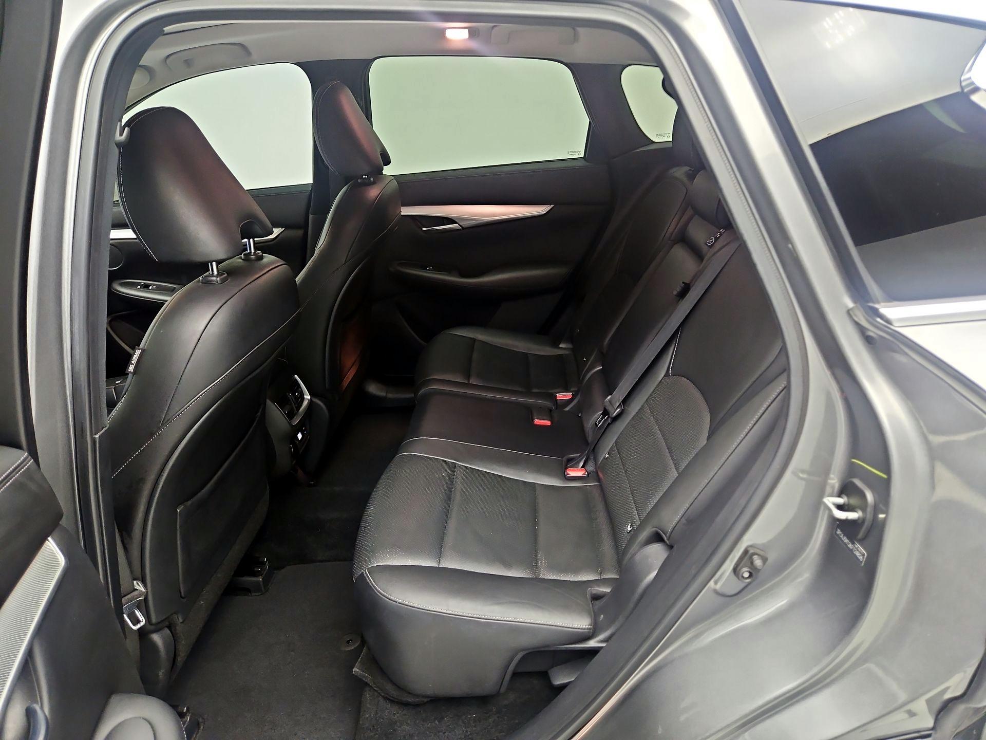 Thumbnail: 2019 INFINITI QX50 - 20