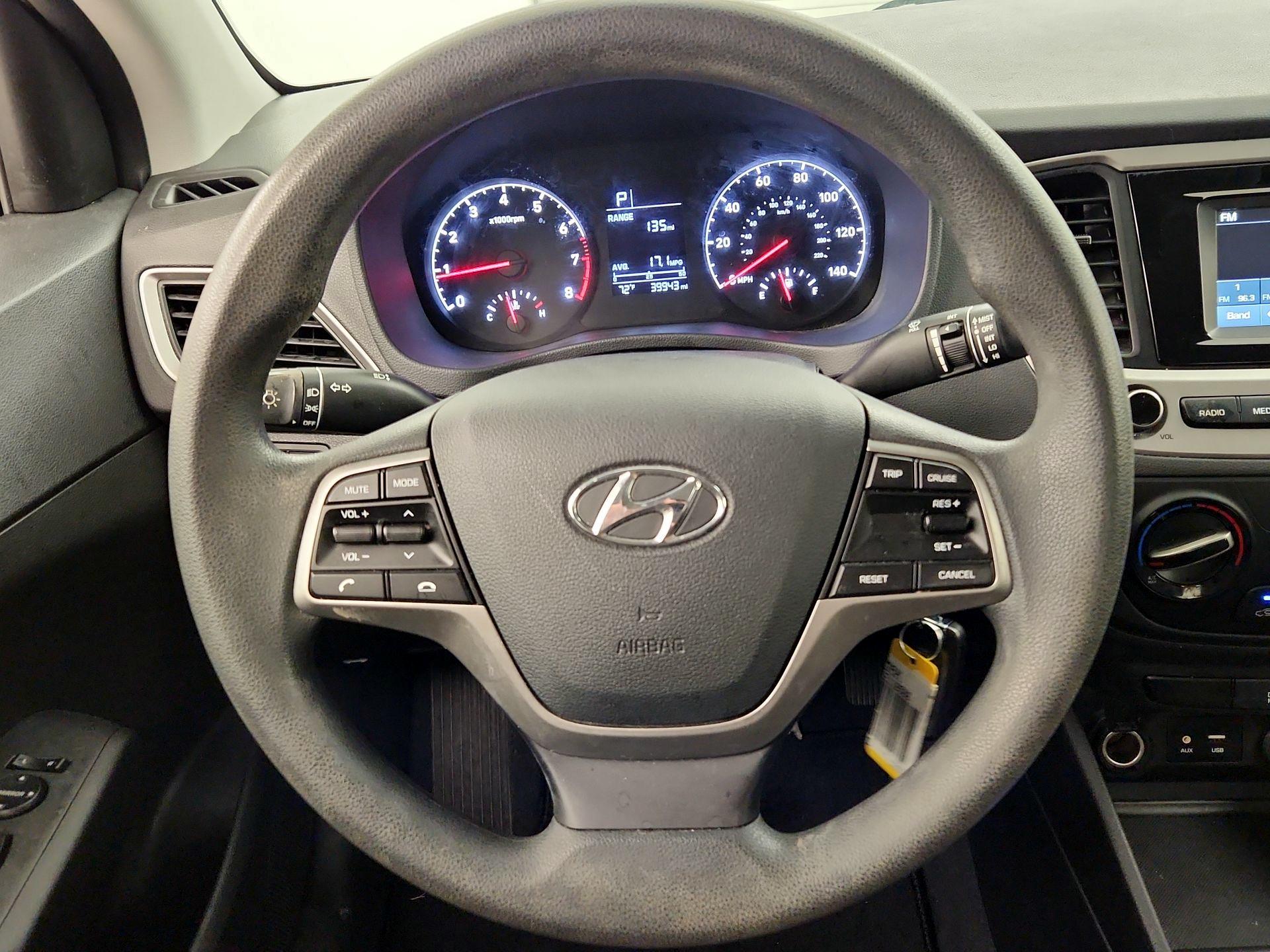 Thumbnail: 2020 Hyundai Accent - 10