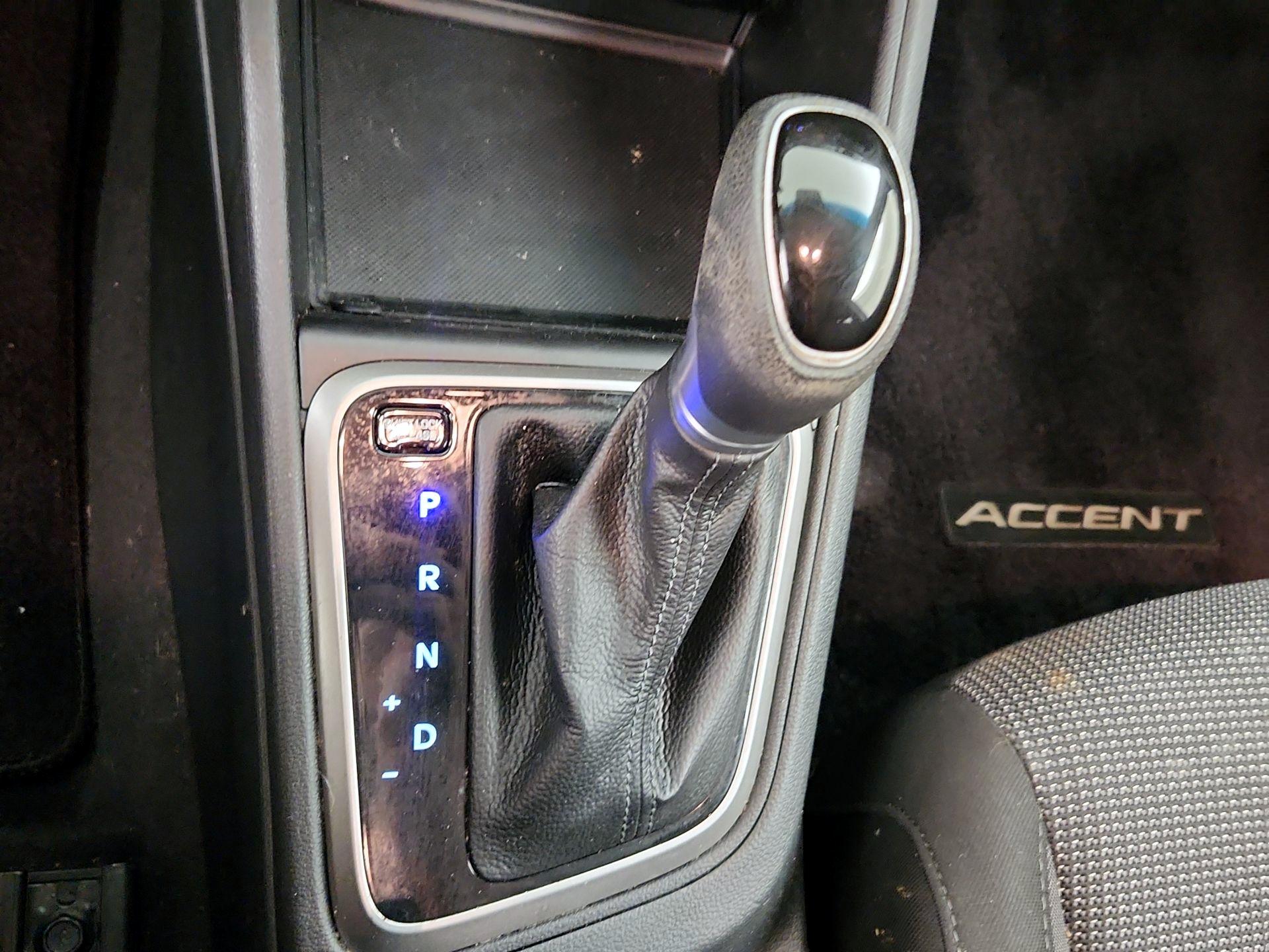 Thumbnail: 2020 Hyundai Accent - 17