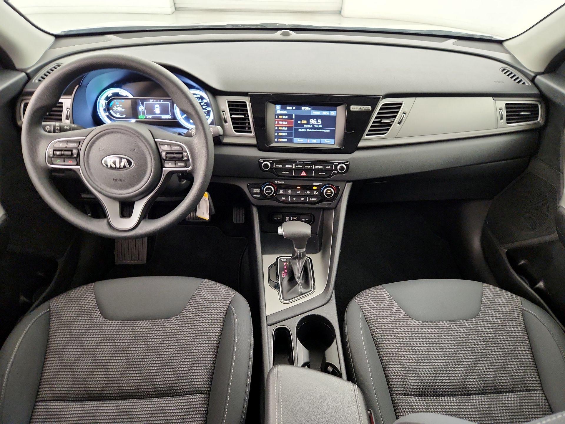 Thumbnail: 2018 Kia Niro - 9