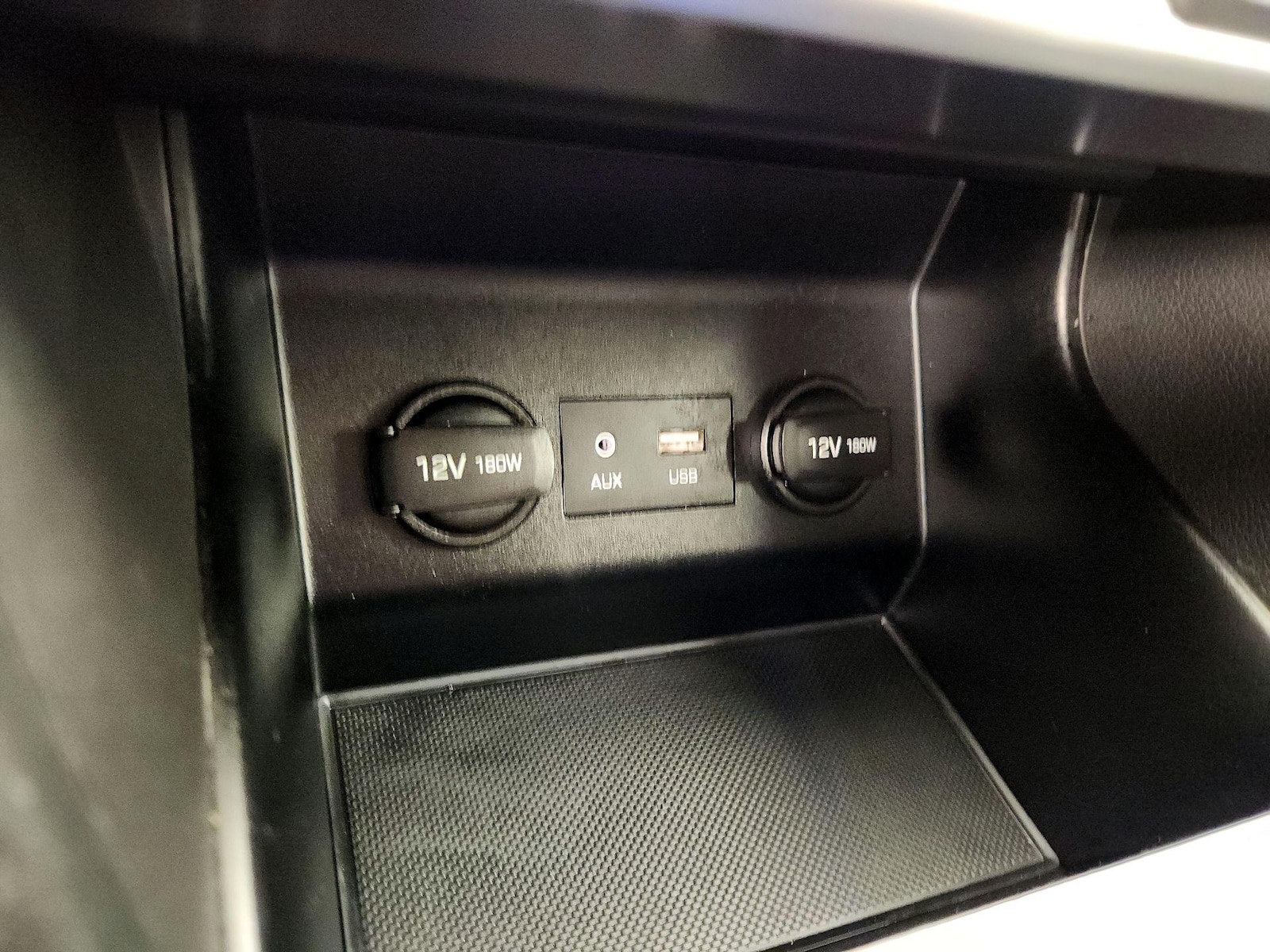 2020 Hyundai Elantra SE - Photo 19