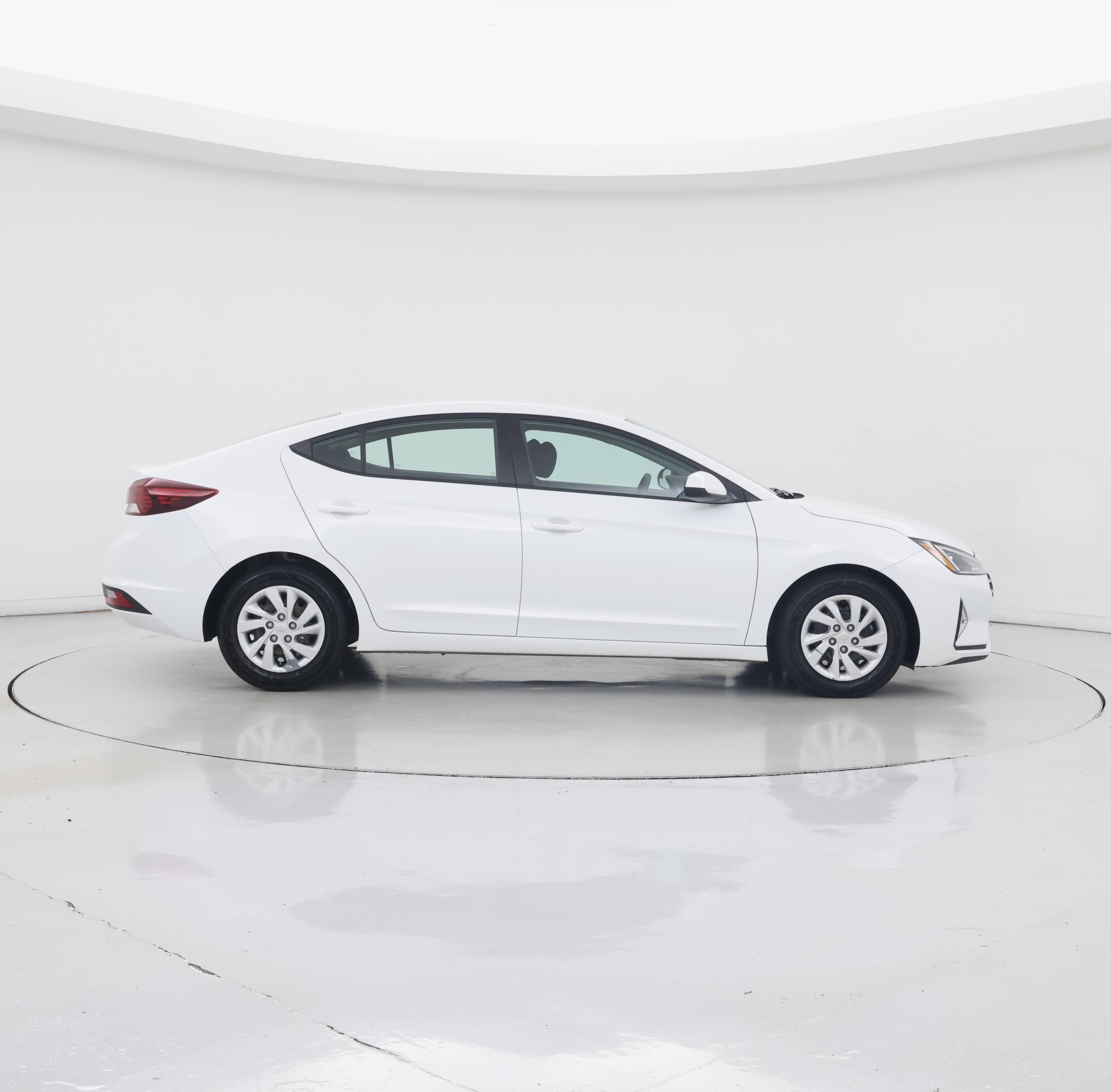 Thumbnail: 2020 Hyundai Elantra - 7