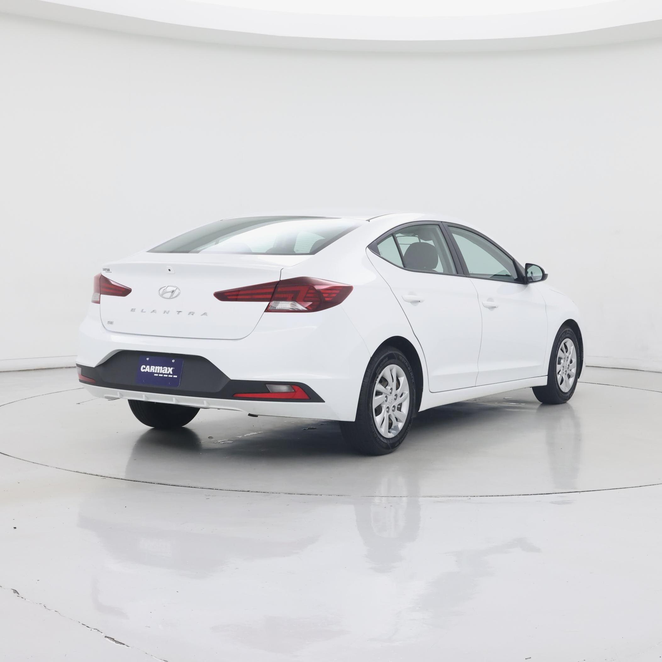 Thumbnail: 2020 Hyundai Elantra - 8