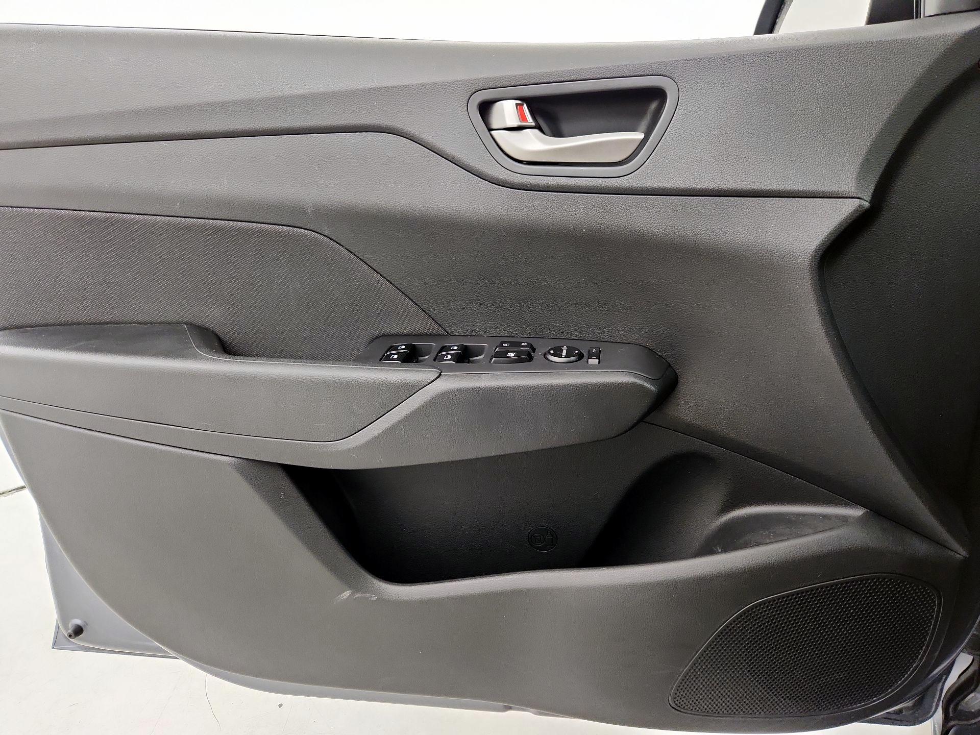 Thumbnail: 2020 Hyundai Accent - 12