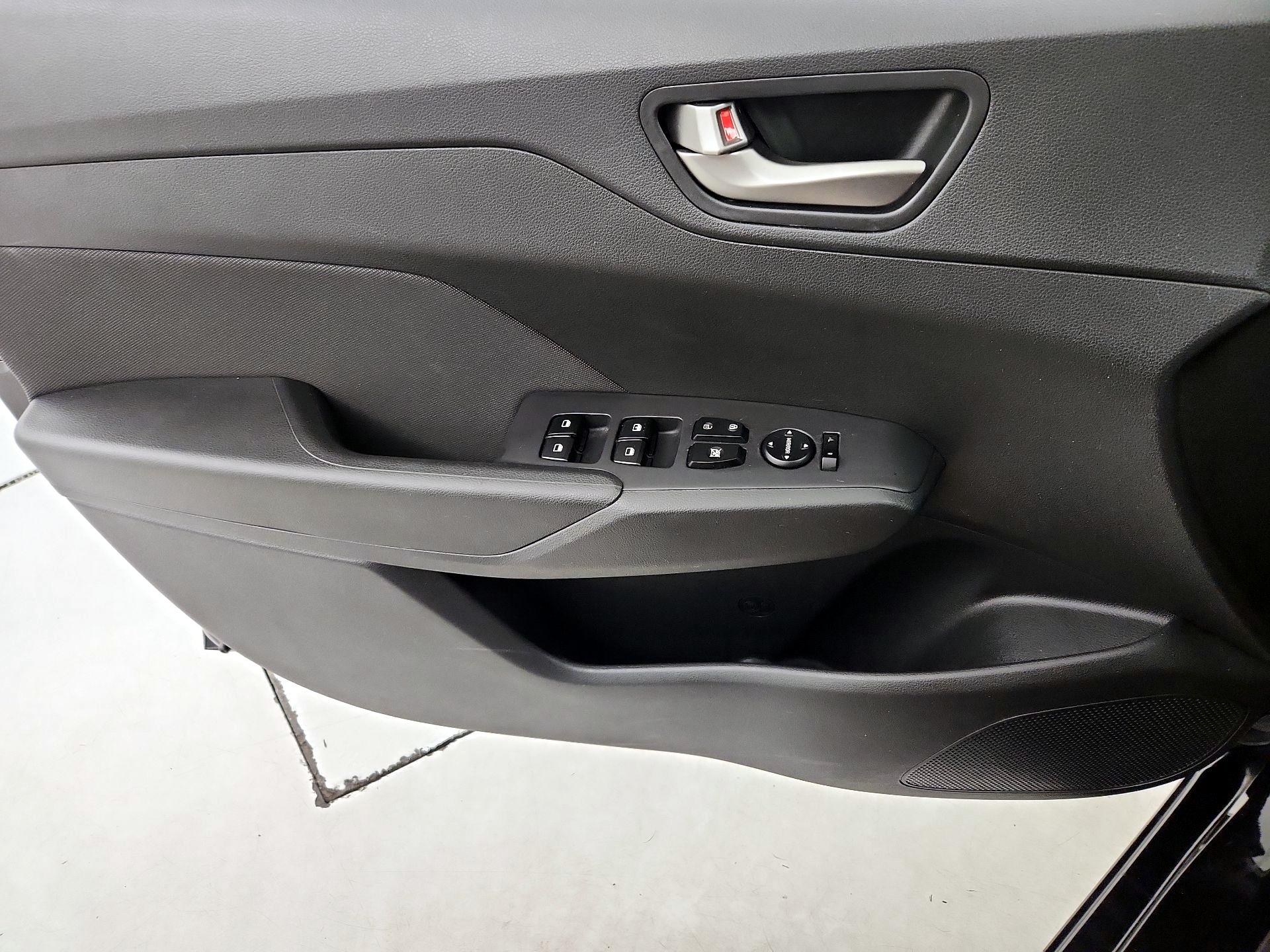 Thumbnail: 2020 Hyundai Accent - 12