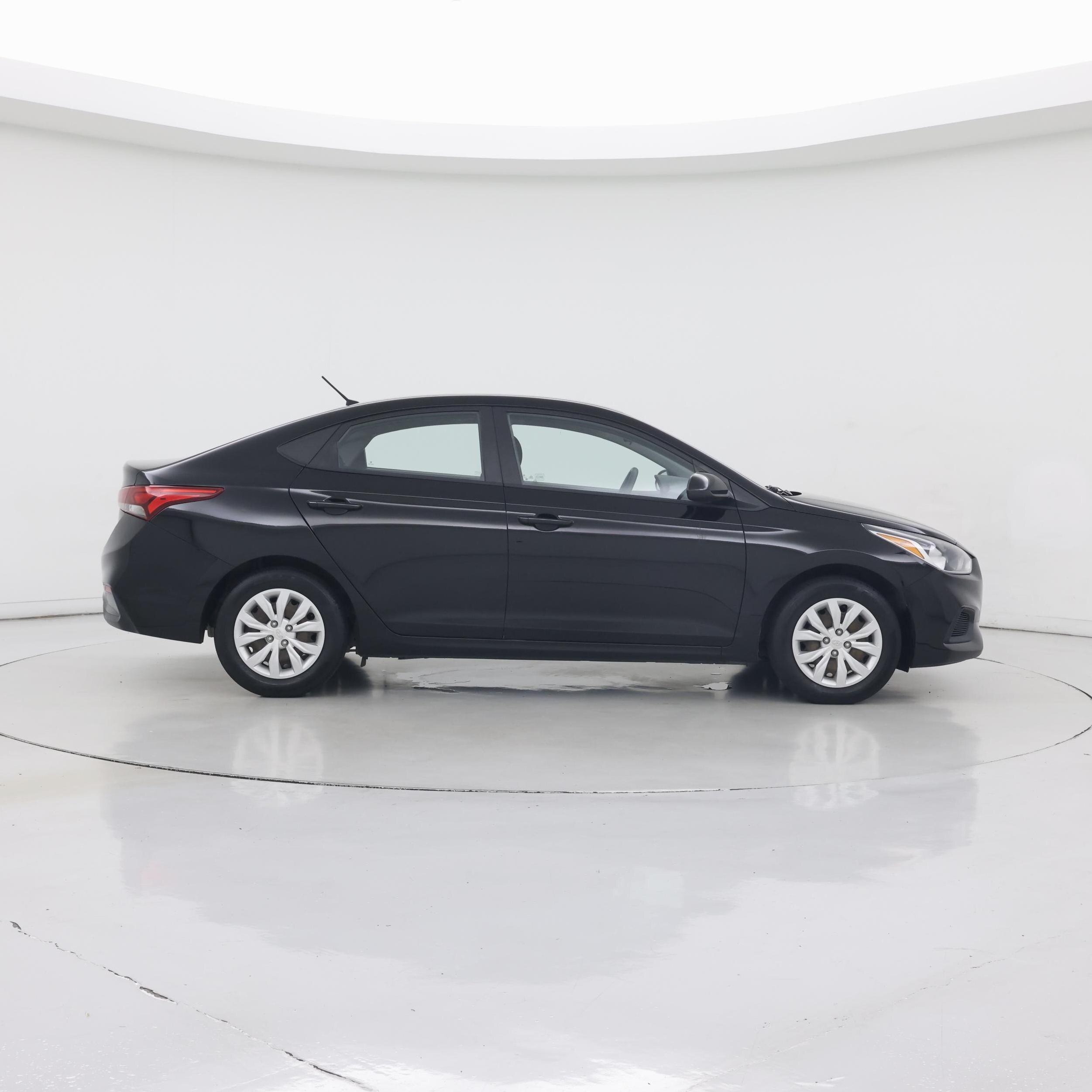 Thumbnail: 2020 Hyundai Accent - 7