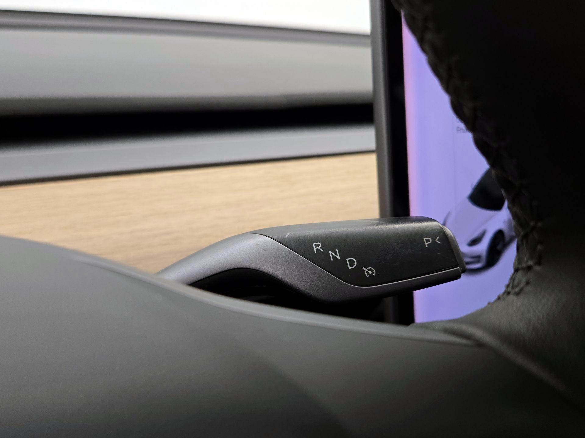 Thumbnail: 2020 Tesla Model 3 - 17