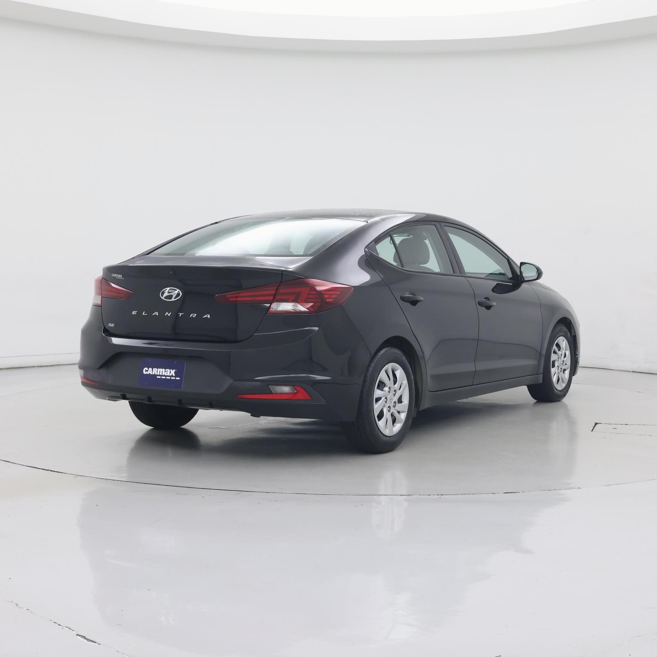 Thumbnail: 2020 Hyundai Elantra - 8