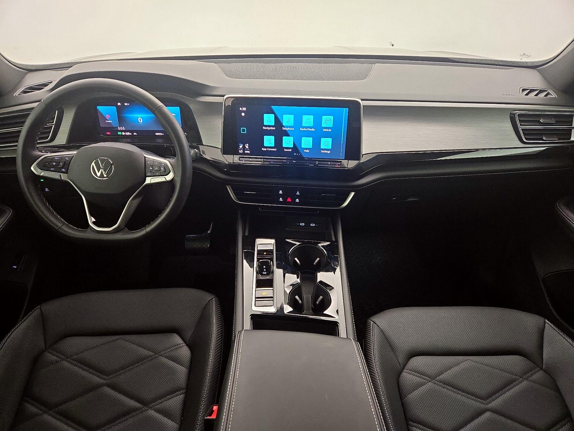 Thumbnail: 2024 Volkswagen Atlas - 9