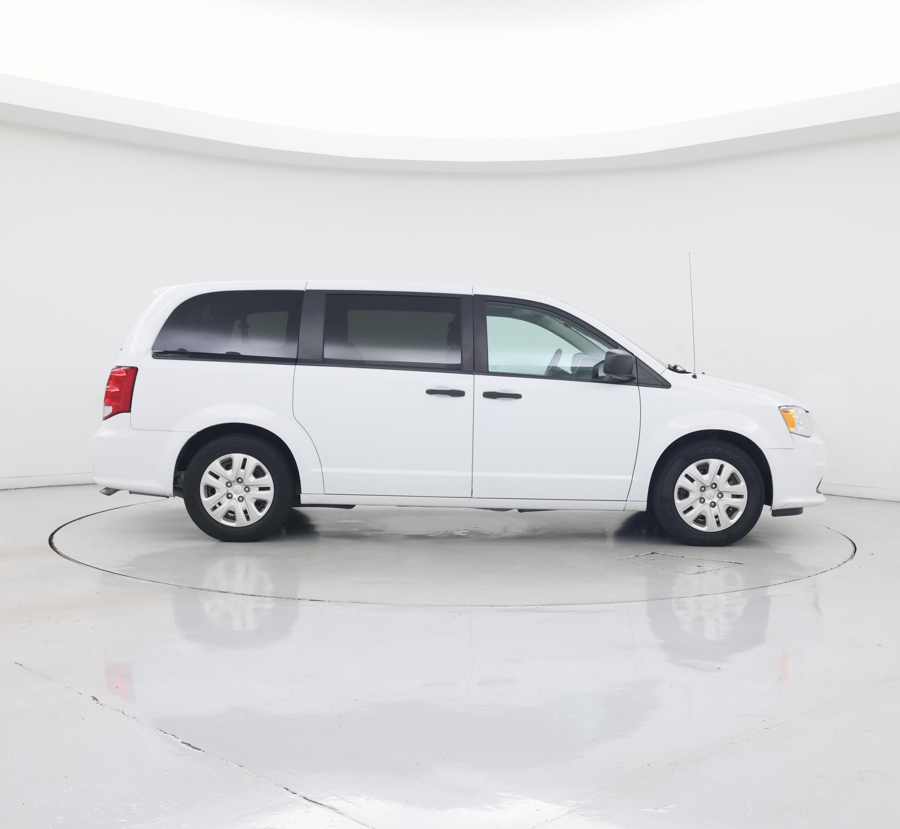 Thumbnail: 2019 Dodge Grand Caravan - 7