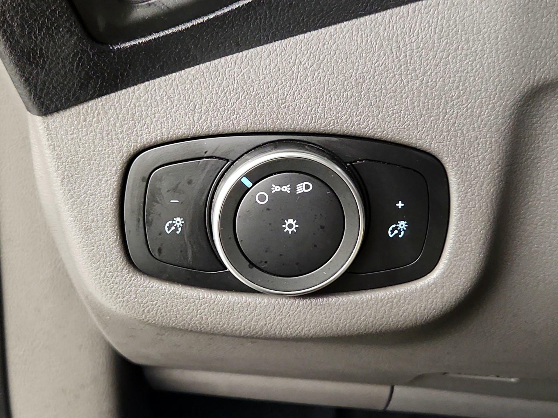 Thumbnail: 2019 Ford Transit Series - 13