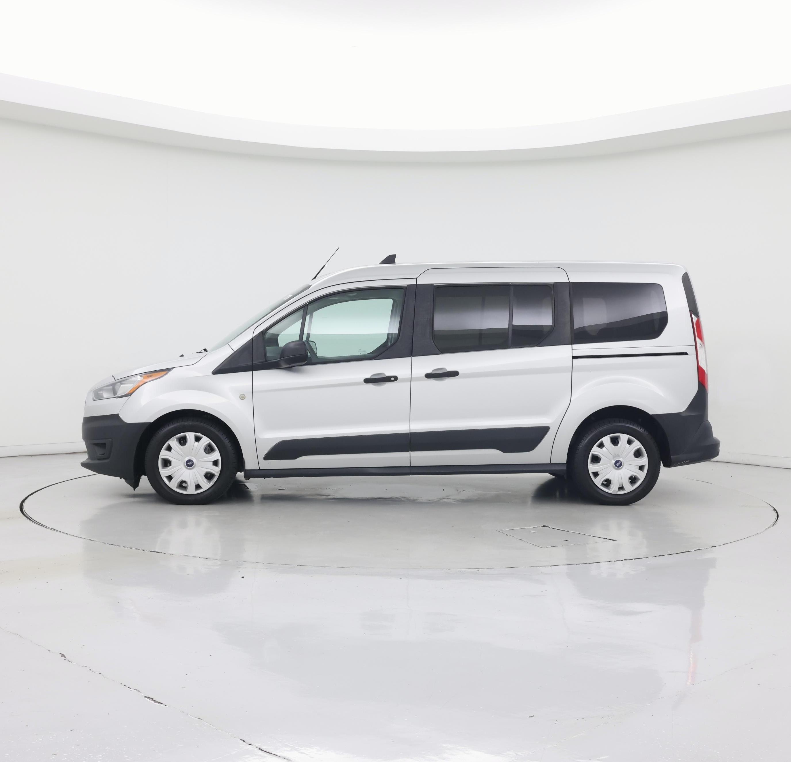 Thumbnail: 2019 Ford Transit Series - 3