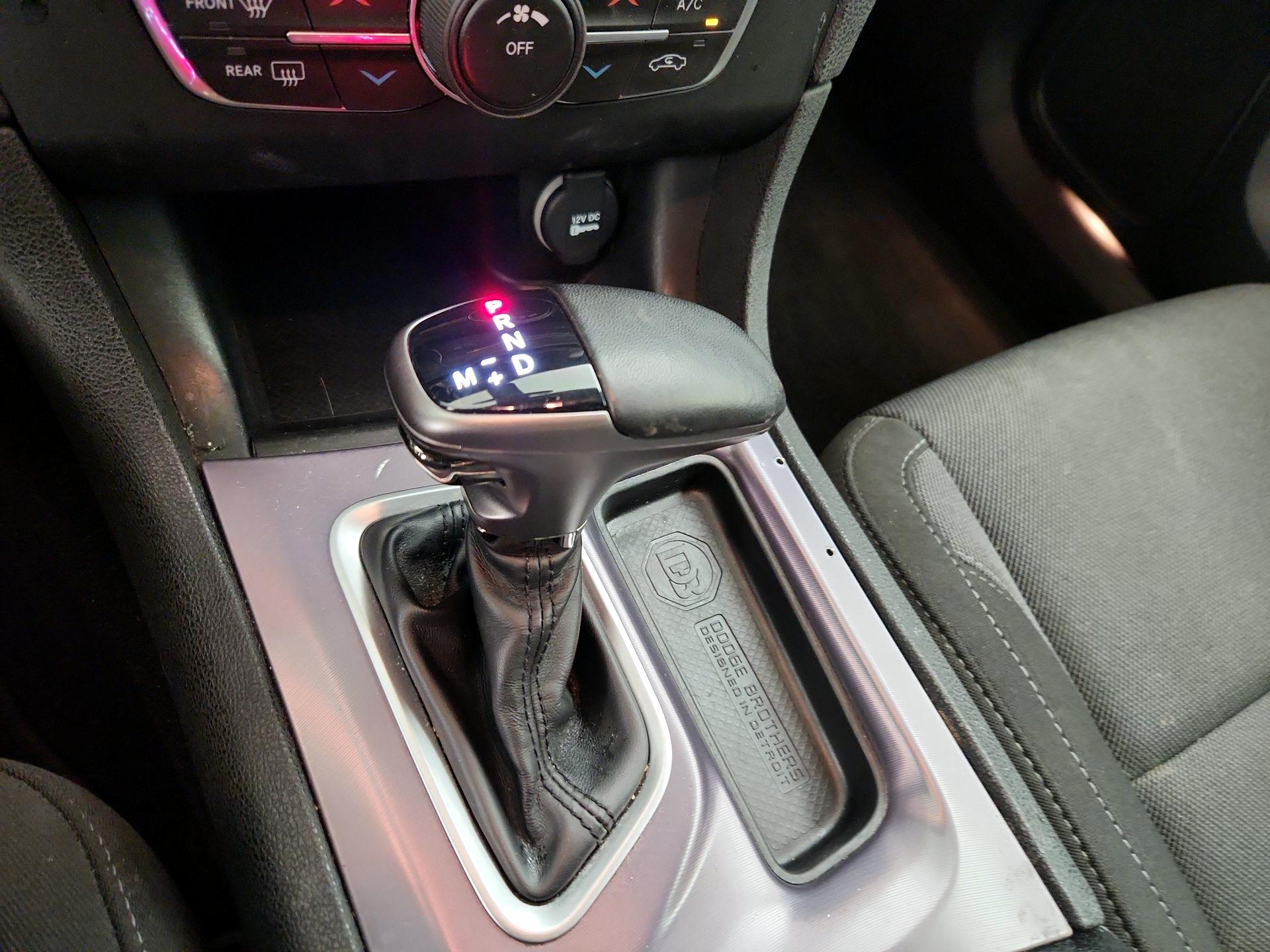 Thumbnail: 2020 Dodge Charger - 17