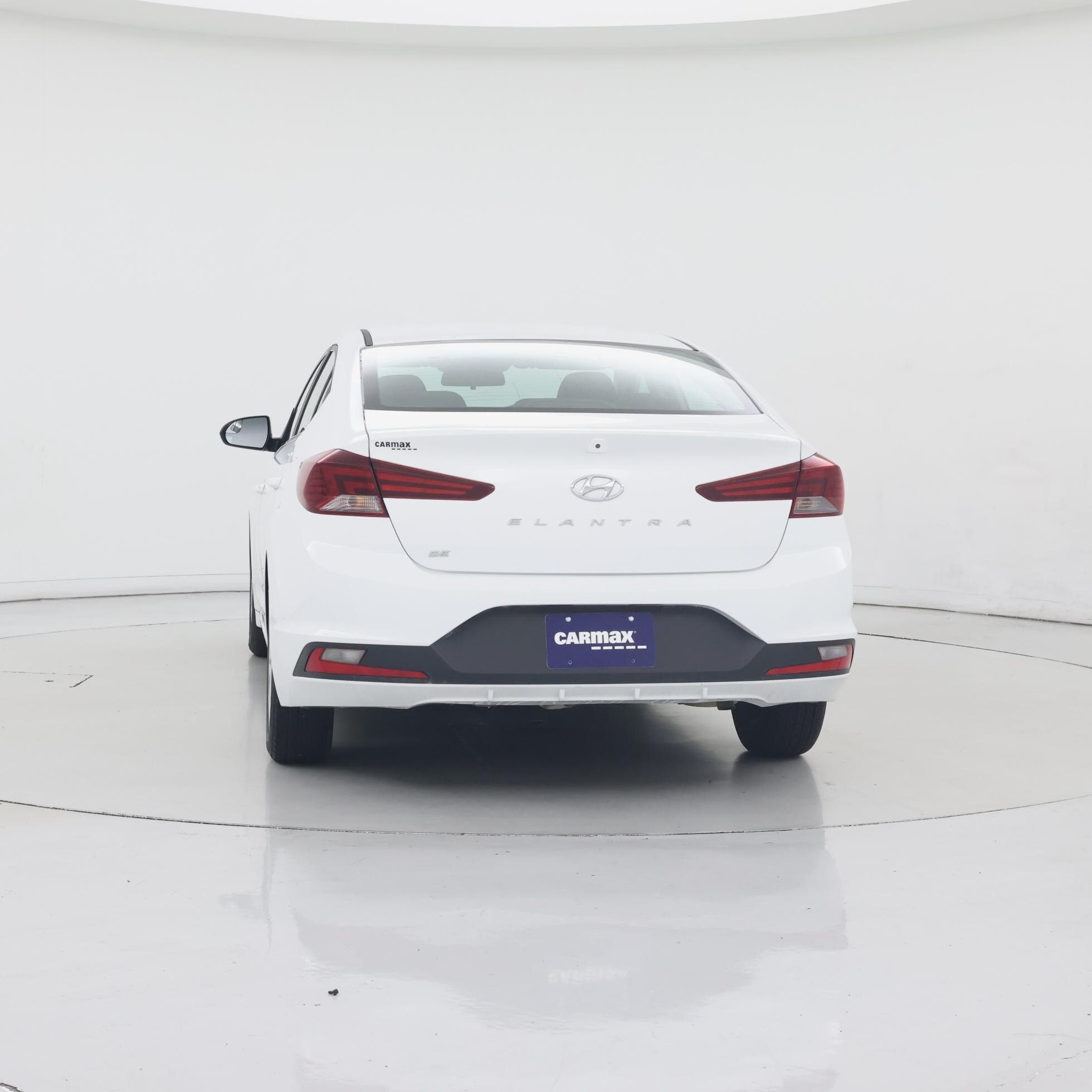 Thumbnail: 2019 Hyundai Elantra - 2