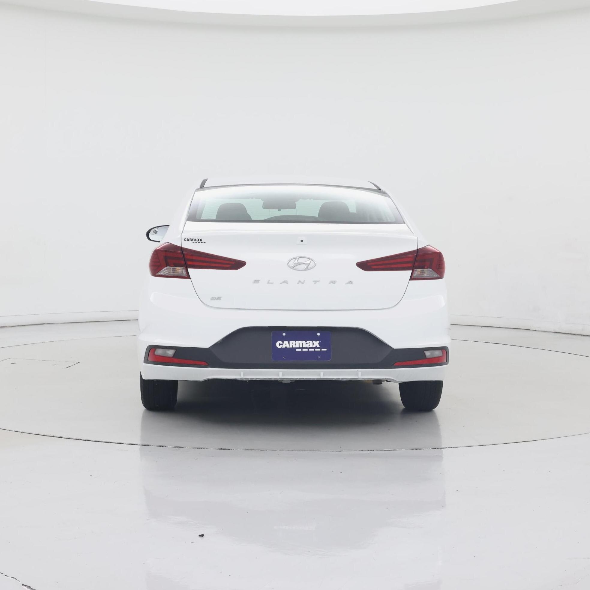 Thumbnail: 2019 Hyundai Elantra - 6