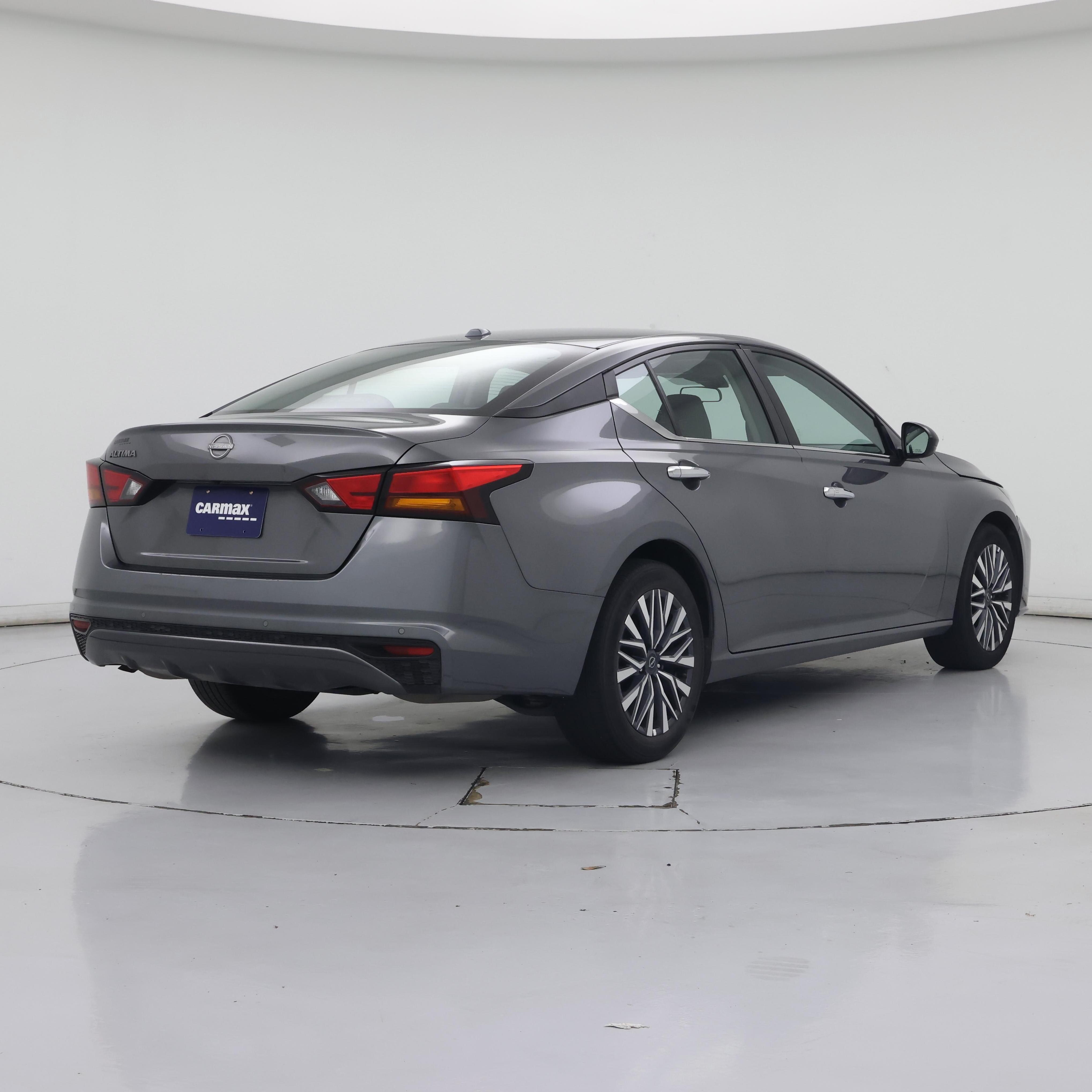 Thumbnail: 2025 Nissan Altima - 8