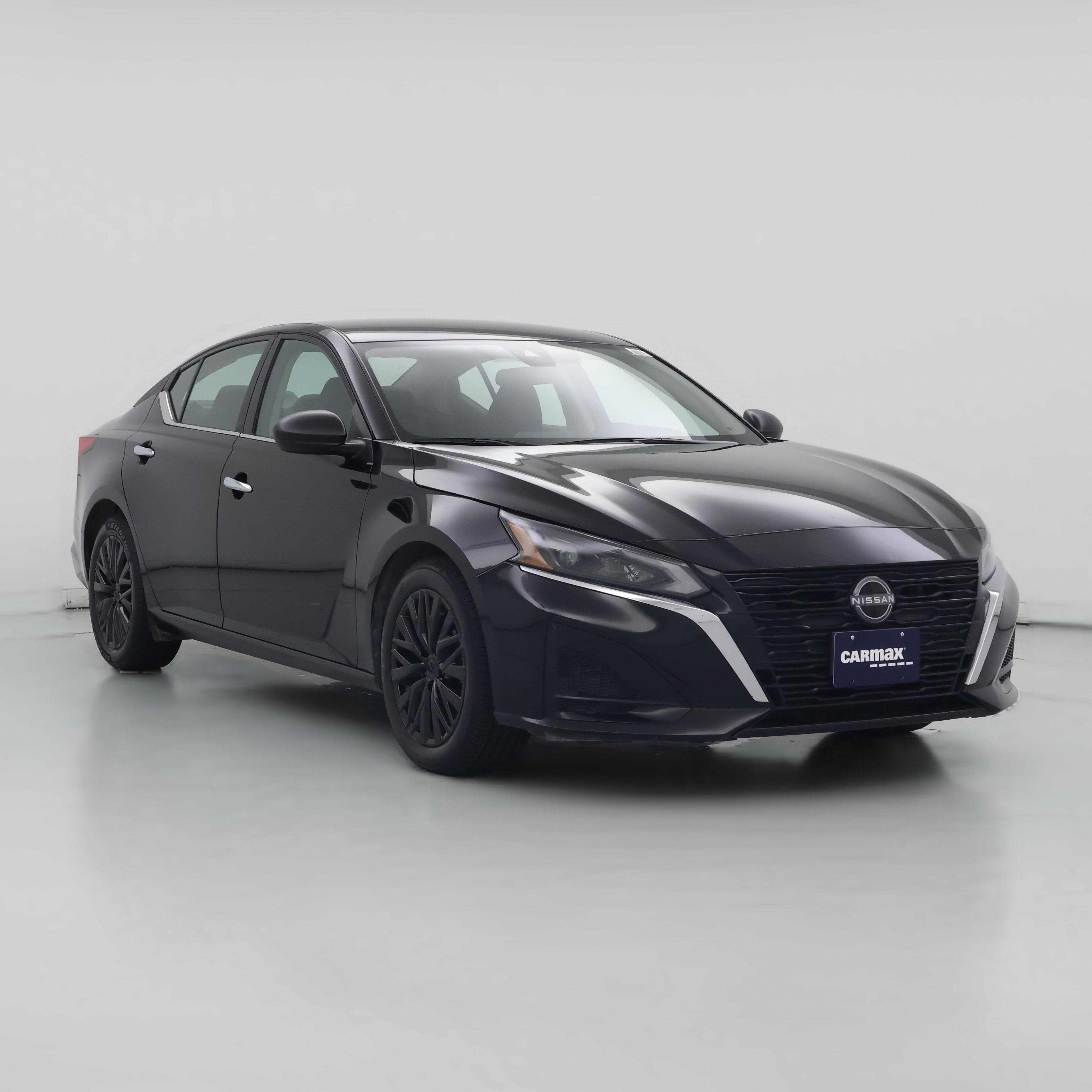 Thumbnail: 2025 Nissan Altima - 1