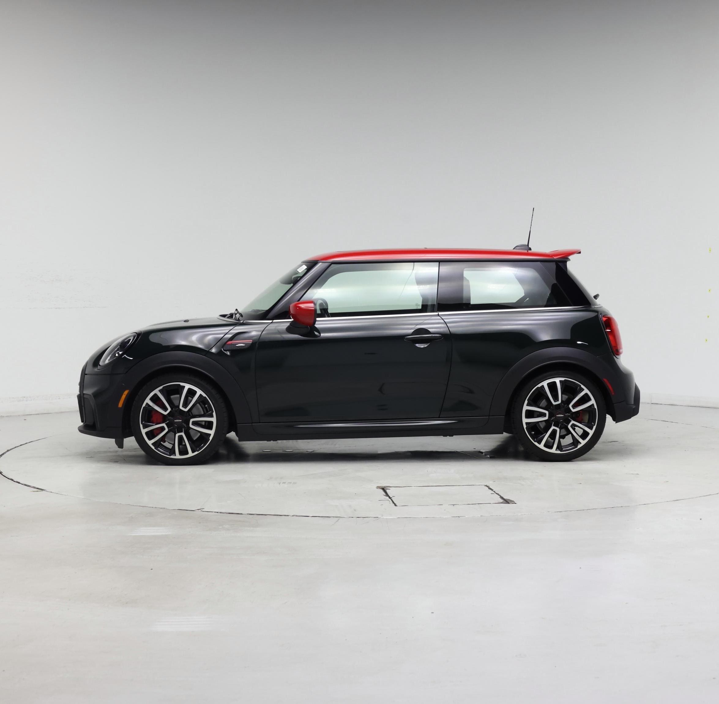 Thumbnail: 2023 MINI Cooper Hardtop - 3