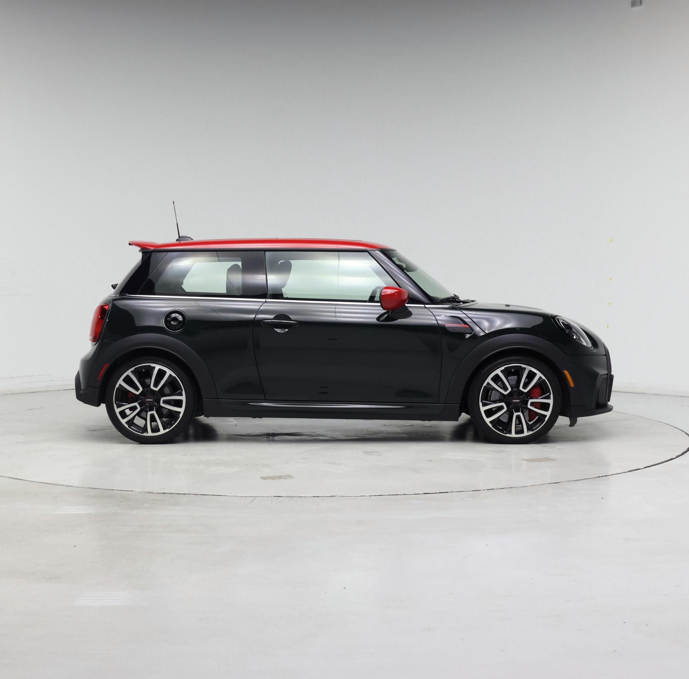 Thumbnail: 2023 MINI Cooper Hardtop - 7