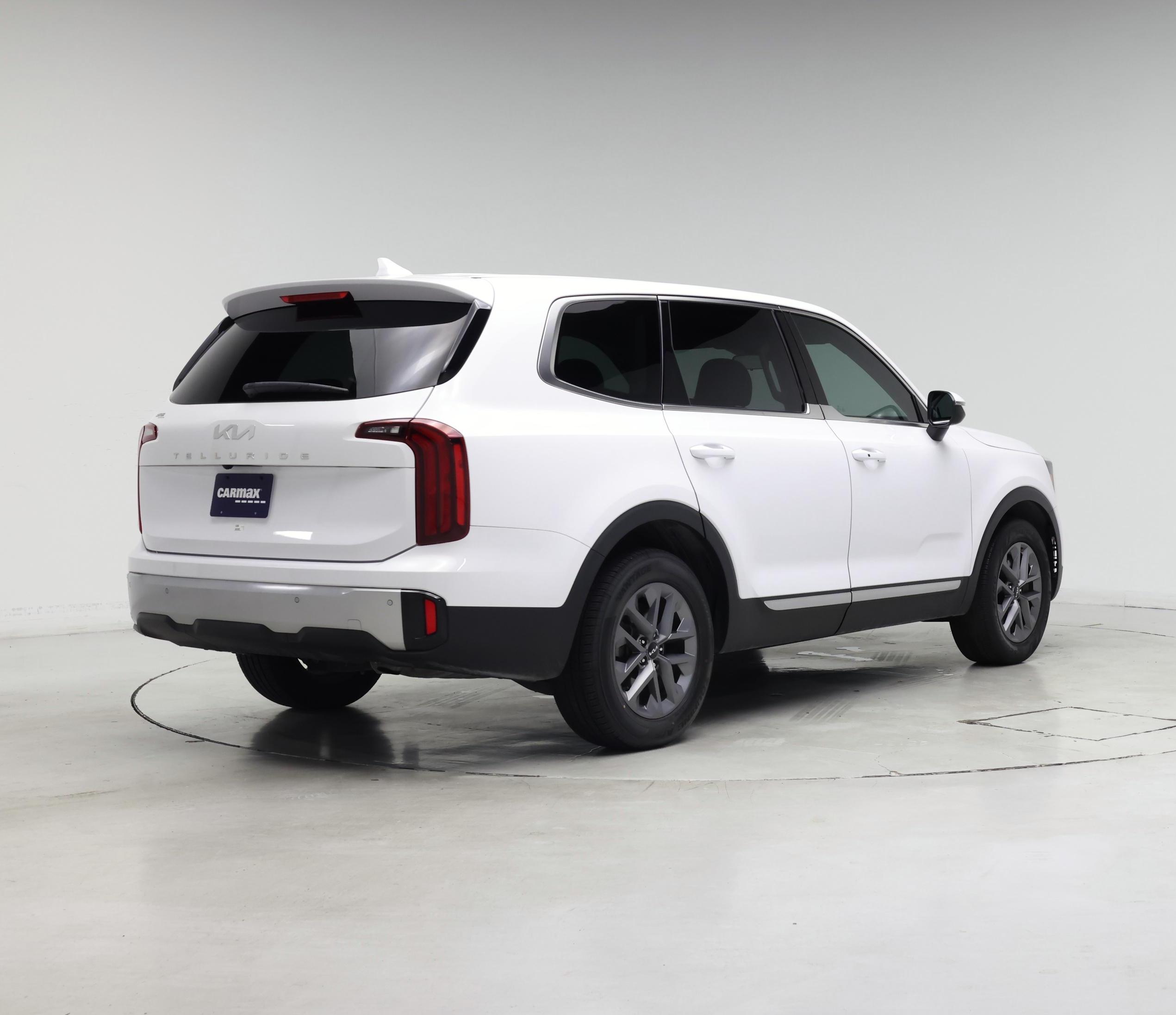 Thumbnail: 2024 Kia Telluride - 8