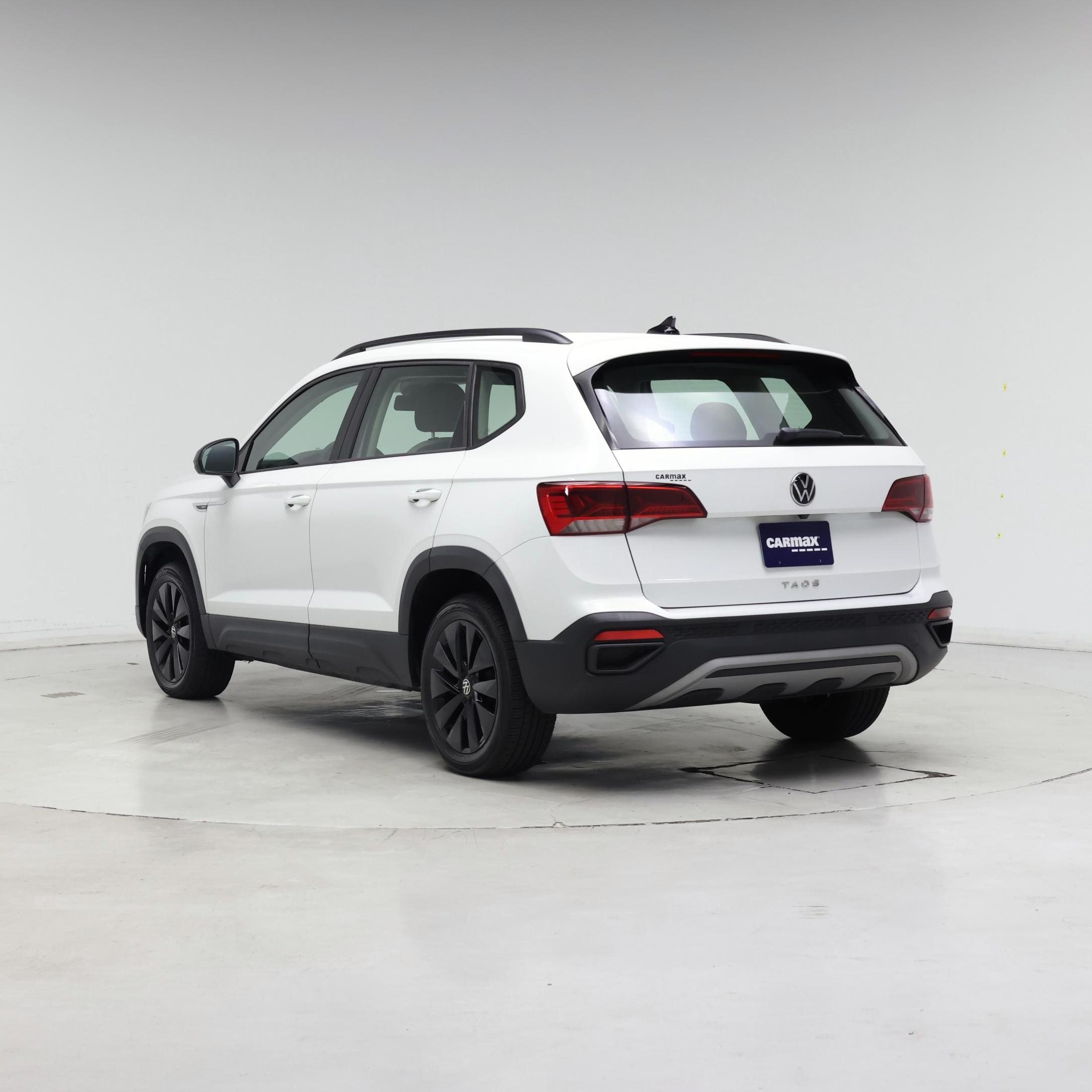 Thumbnail: 2022 Volkswagen Taos - 2