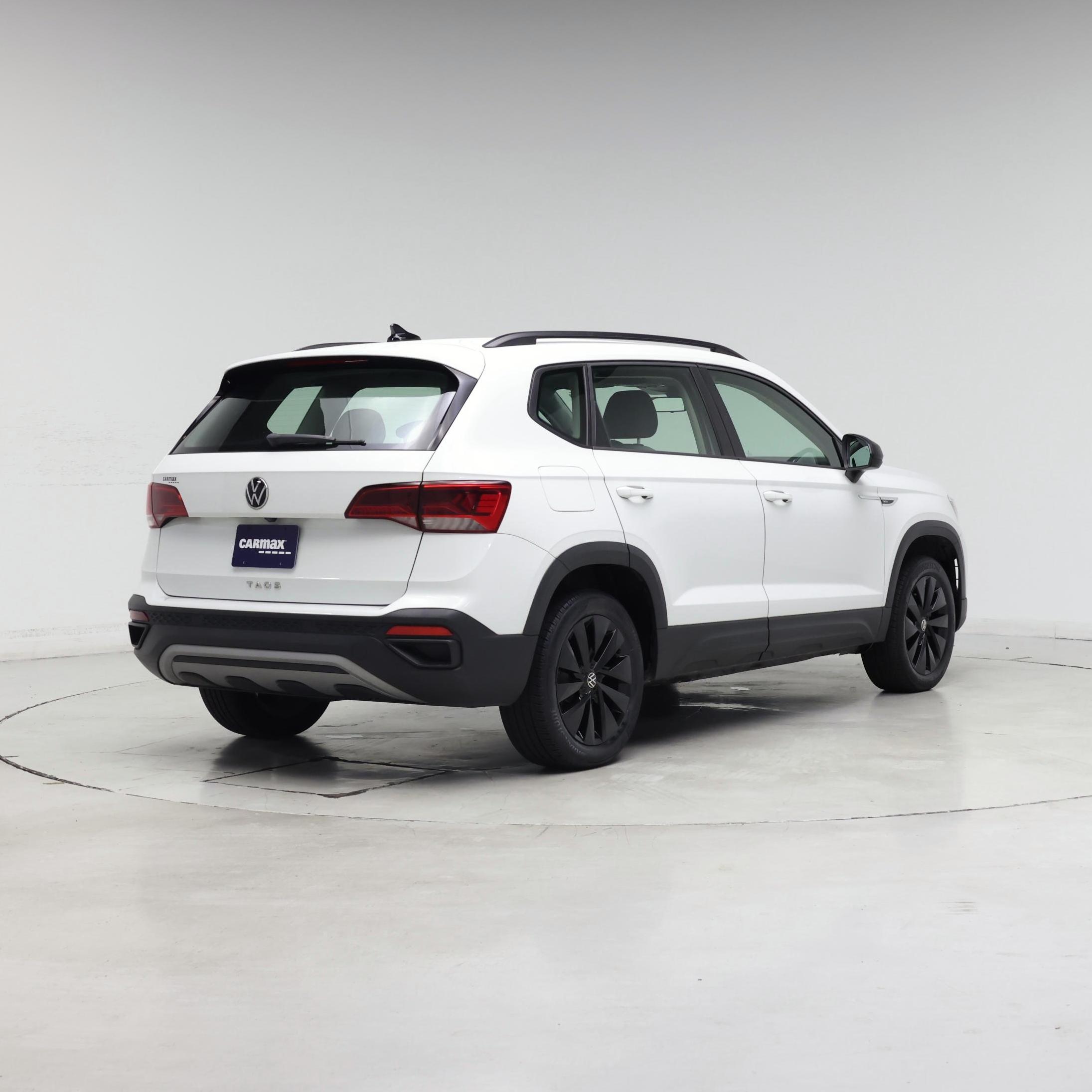 Thumbnail: 2022 Volkswagen Taos - 8
