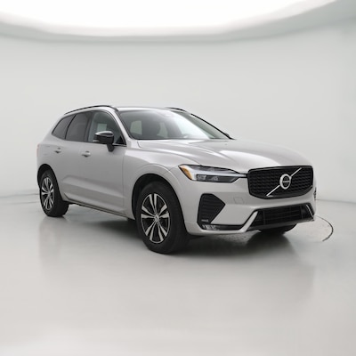 2024 Volvo XC60 B5 Core Dark Theme