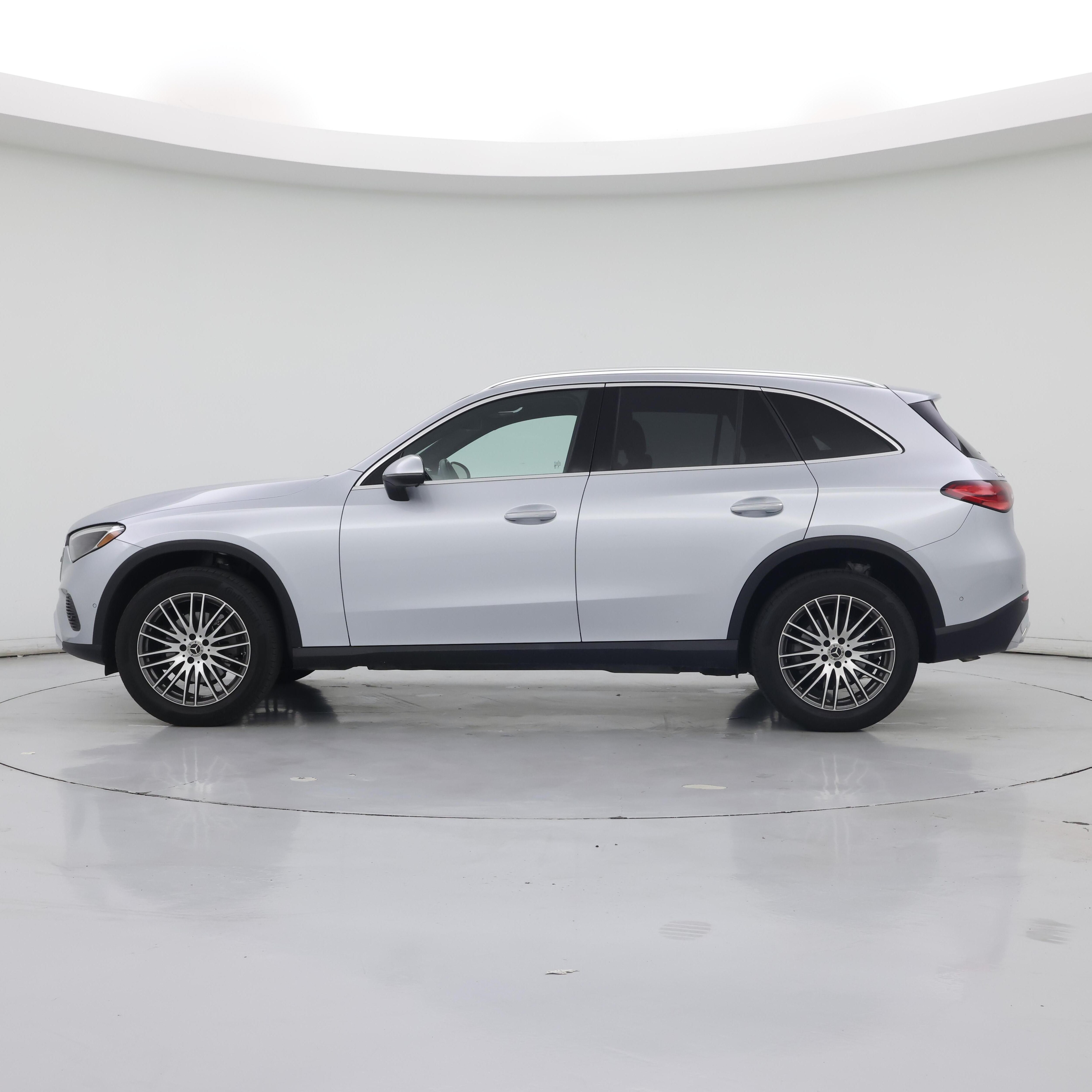 Thumbnail: 2024 Mercedes-Benz GLC - 3
