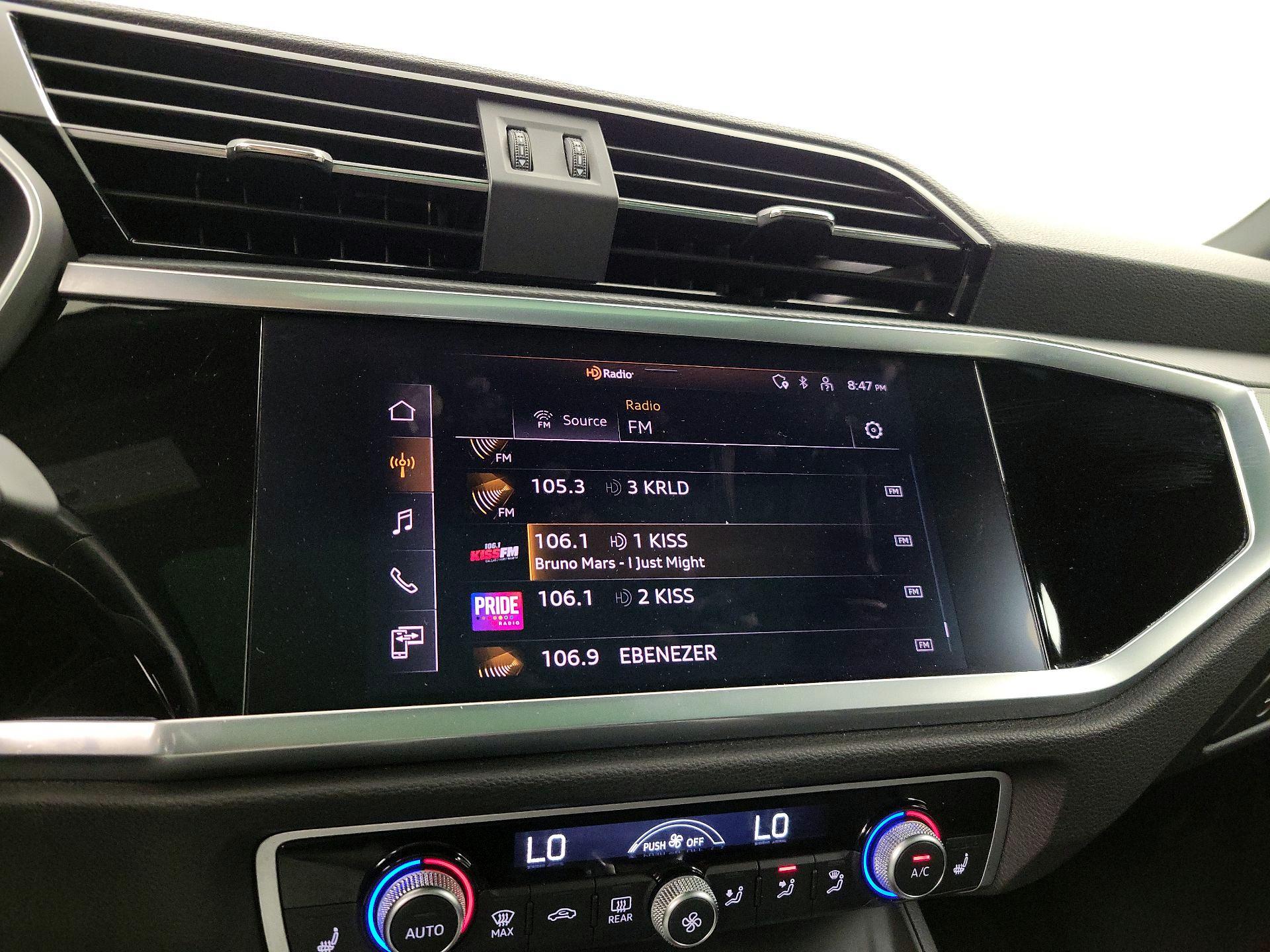 Thumbnail: 2022 Audi Q3 - 15