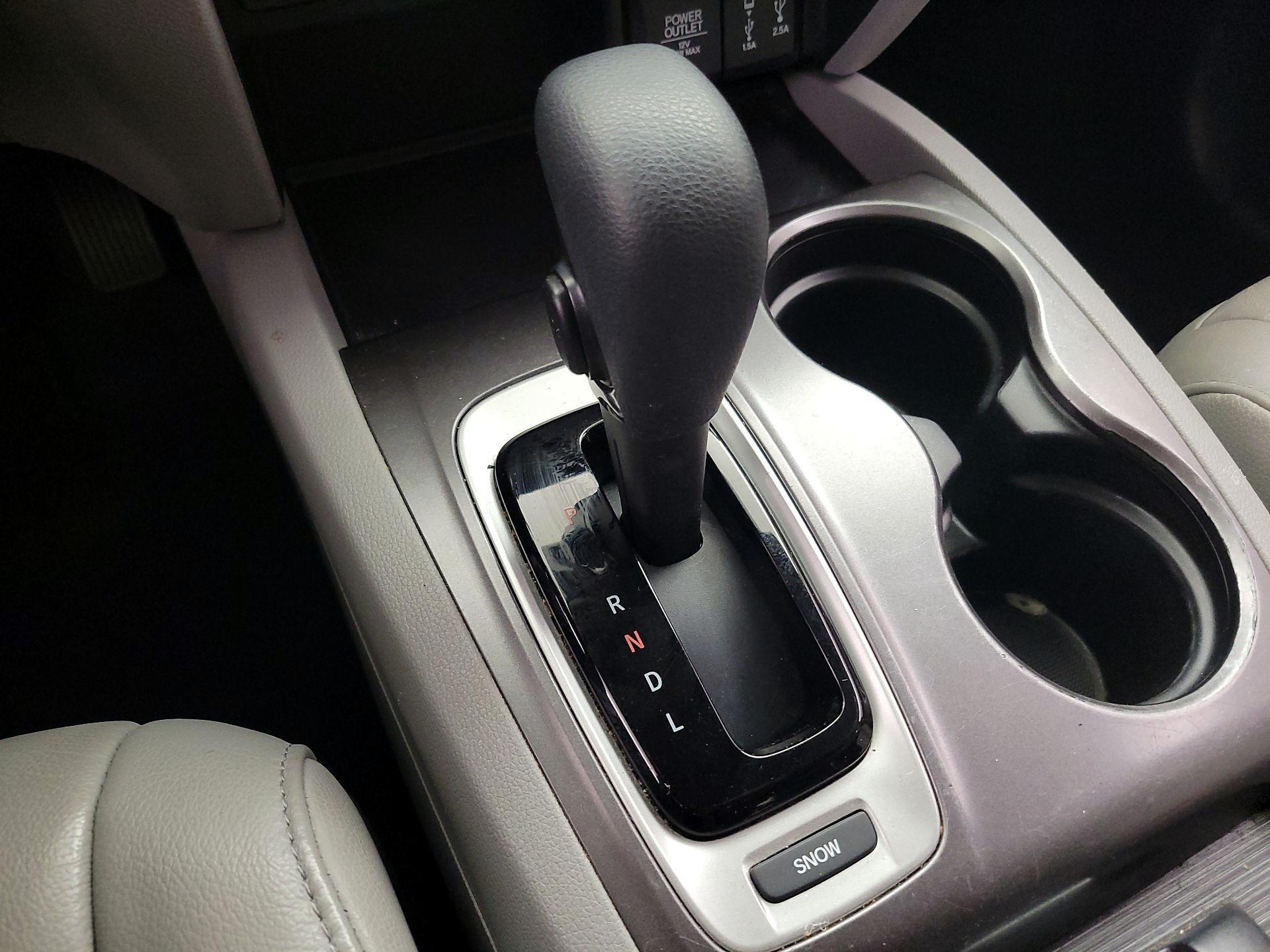 Thumbnail: 2018 Honda Pilot - 17