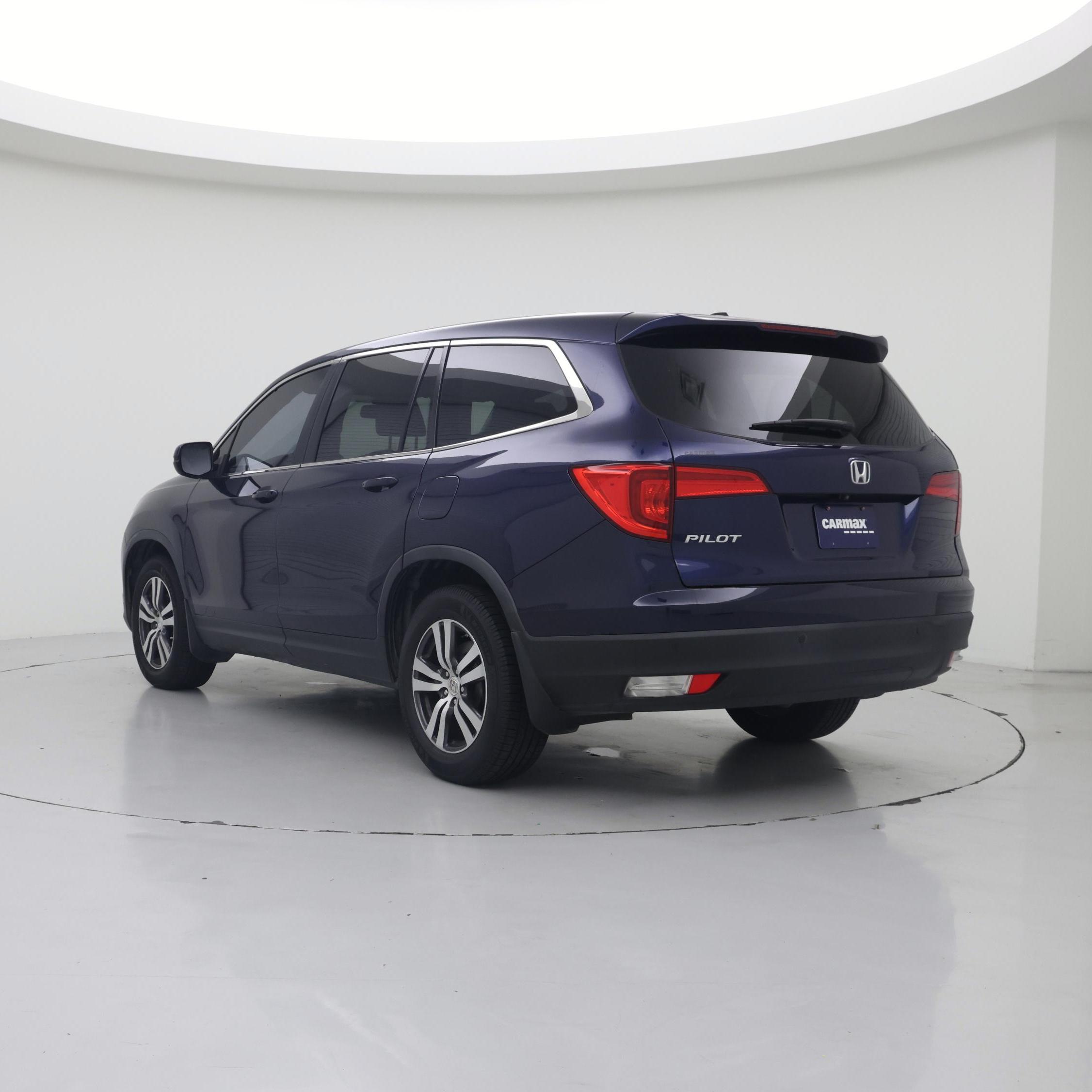 Thumbnail: 2018 Honda Pilot - 2