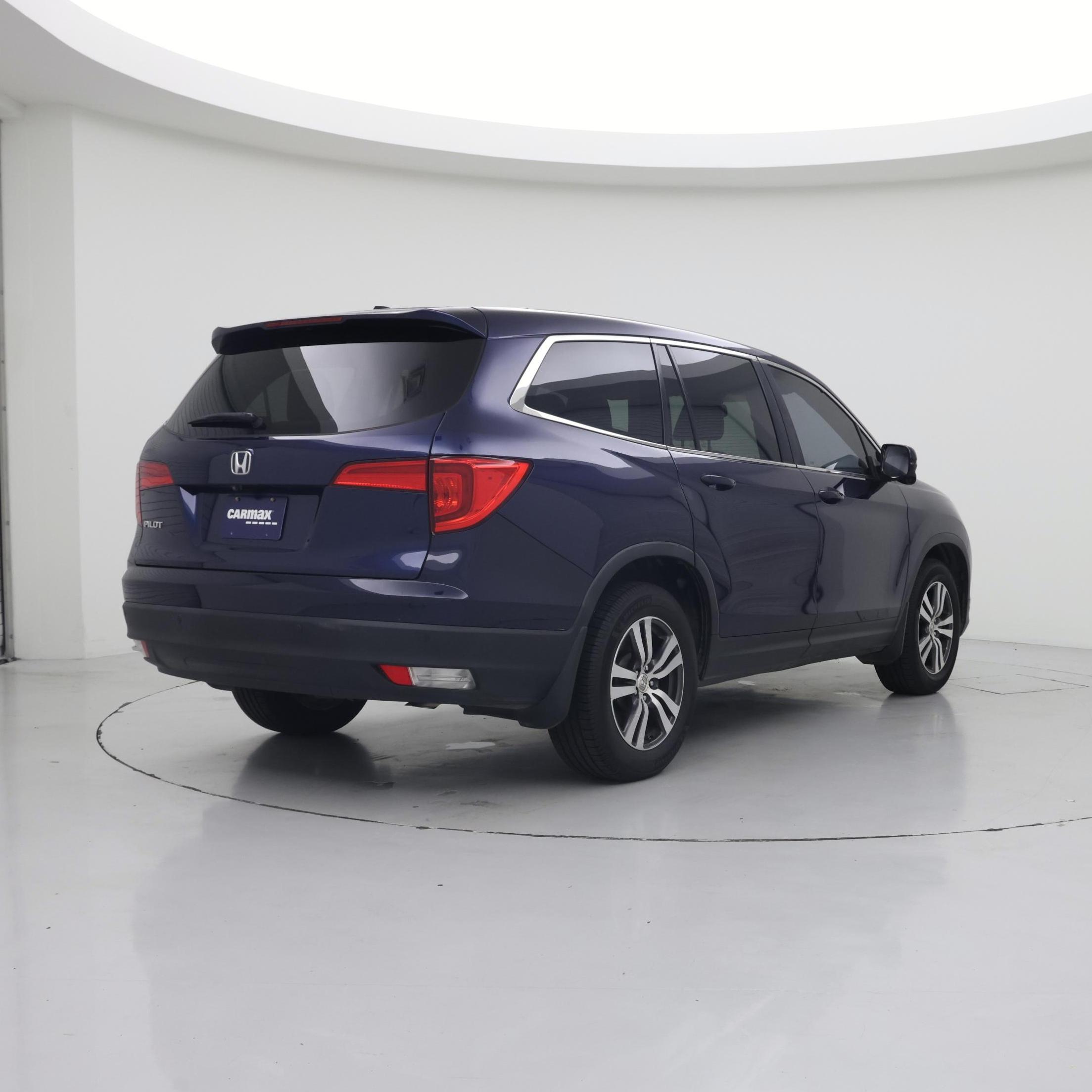 Thumbnail: 2018 Honda Pilot - 8